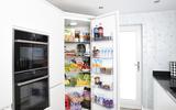 Elke plank in de koelkast heeft de juiste temperatuur en luchtvochtigheid voor specifieke producten.