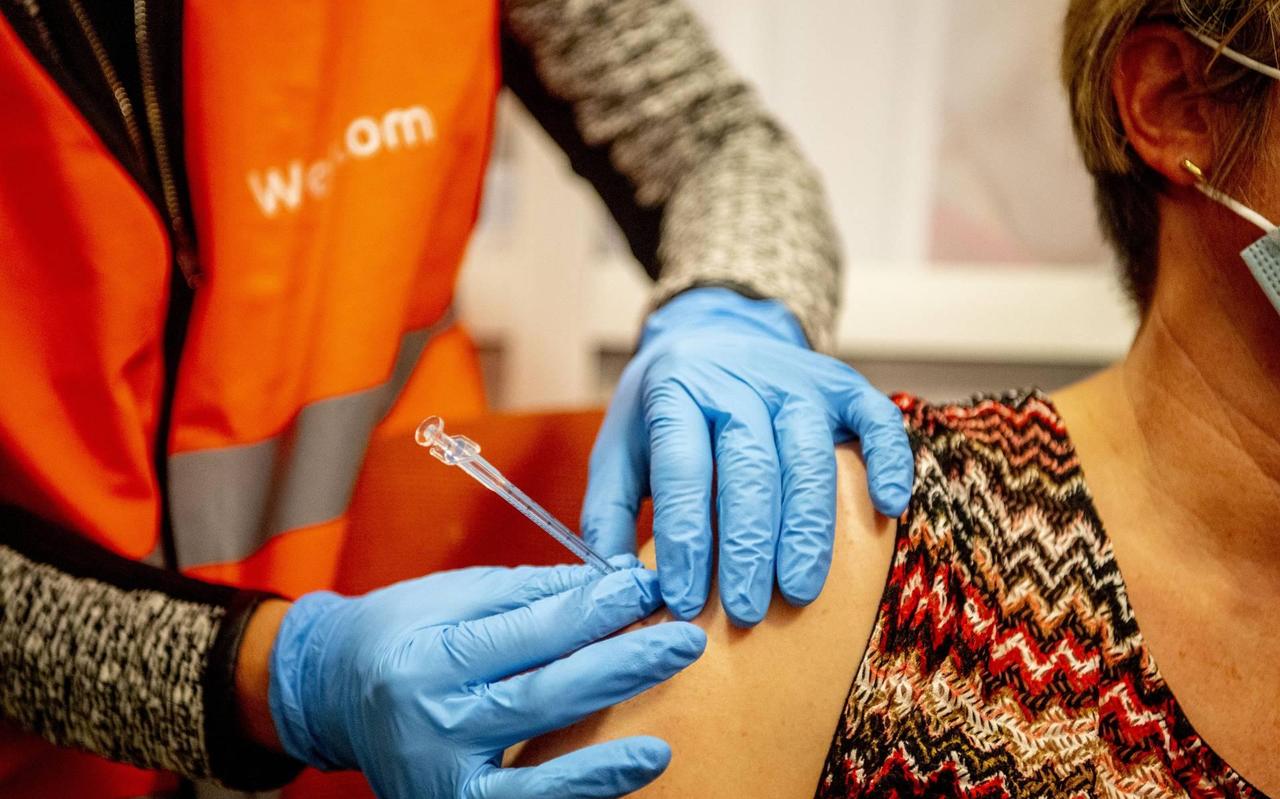 Eerste zestigers mogen afspraak voor herhaalprik maken Eerste zestigers mogen afspraak voor herhaalprik maken
