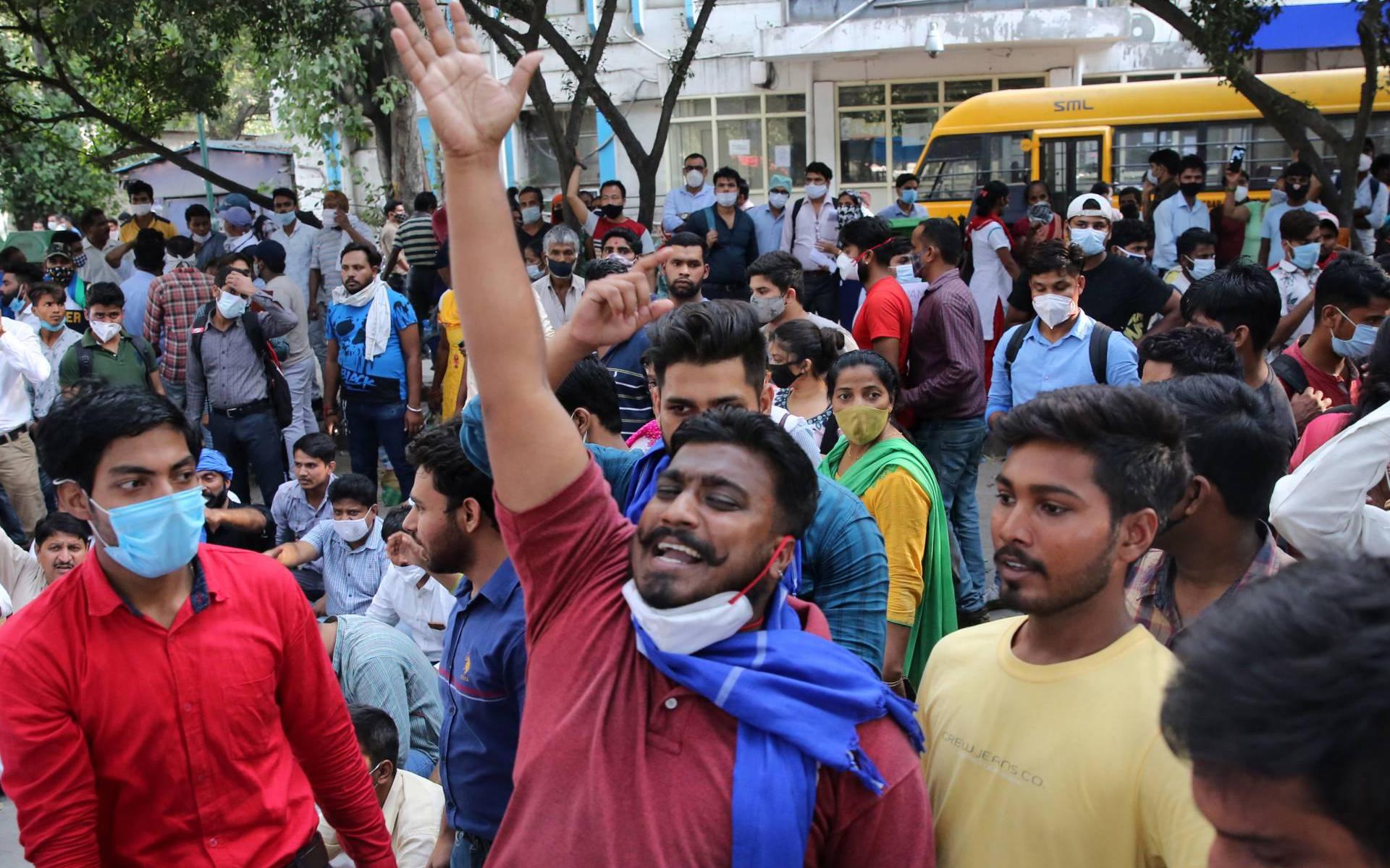 Indiërs demonstreren na dood slachtoffer groepsverkrachting