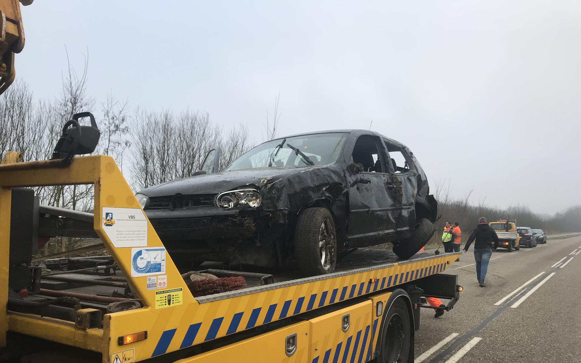 Auto Belandt Tussen De Bomen Bij Dronrijp - Leeuwarder Courant