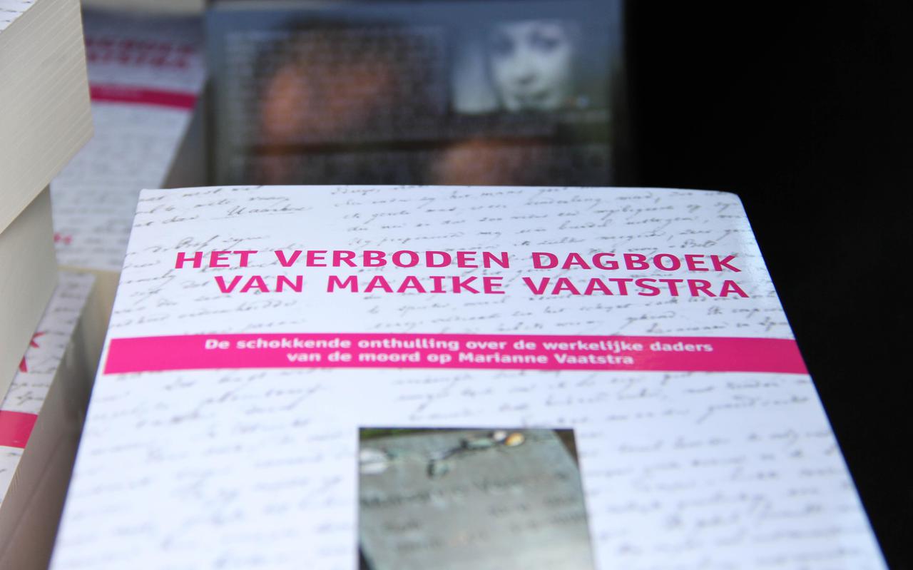 Het boek waarin de visie van Wim Dankbaar op de Vaatstra-zaak staat gepubliceerd. Foto Anton Kappers