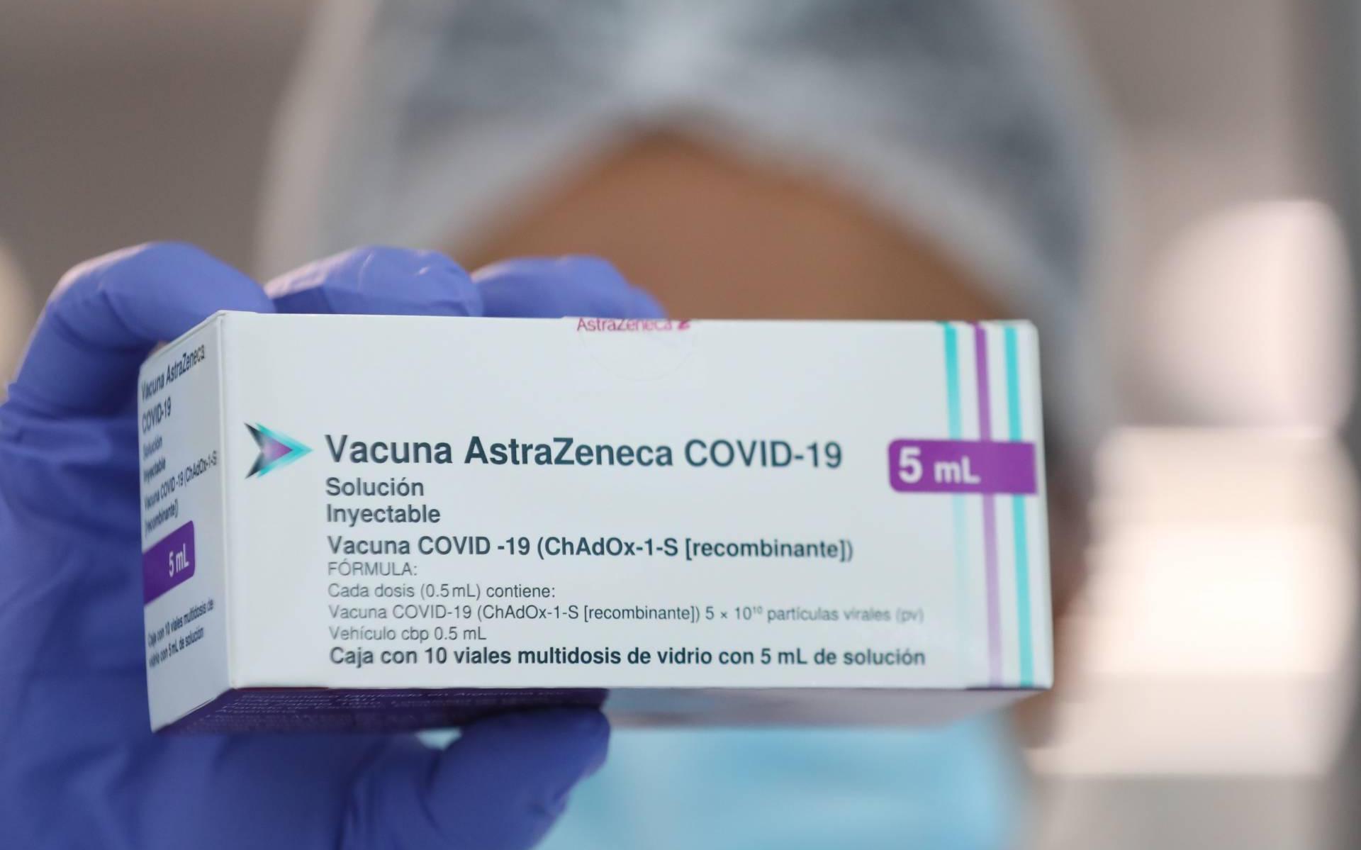 AstraZeneca zegt dat booster van coronavaccin werkt tegen omikron