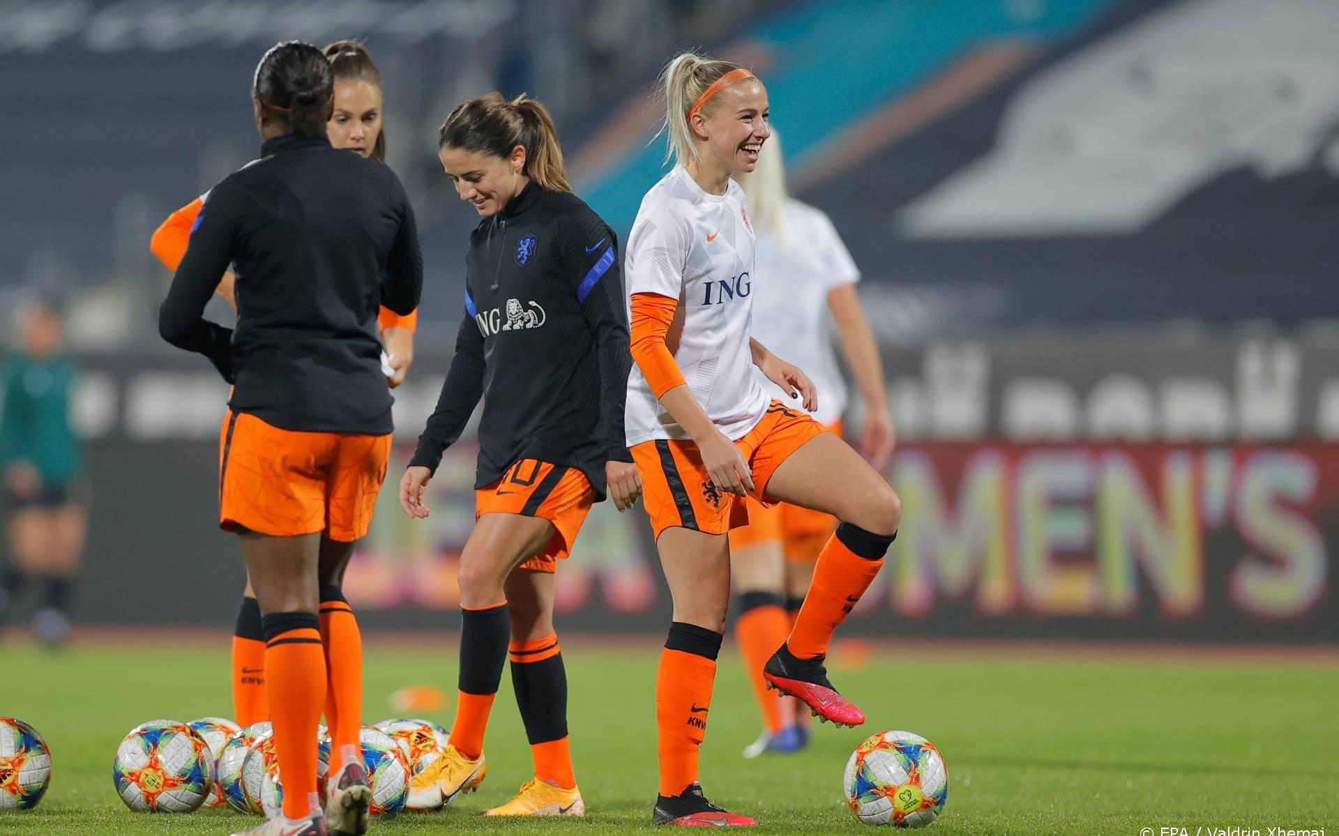 Voetbalvrouwen Oranje hebben ook geen last van Kosovo