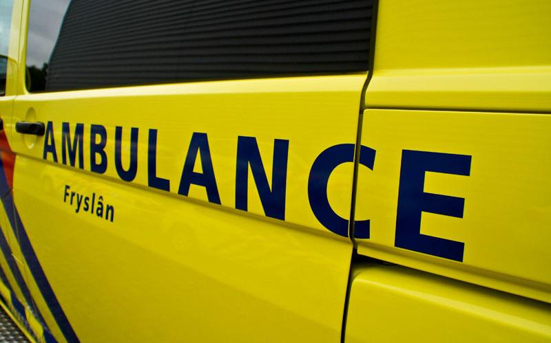 Vrouwenparochie: moeder en dochter gewond - Leeuwarder Courant