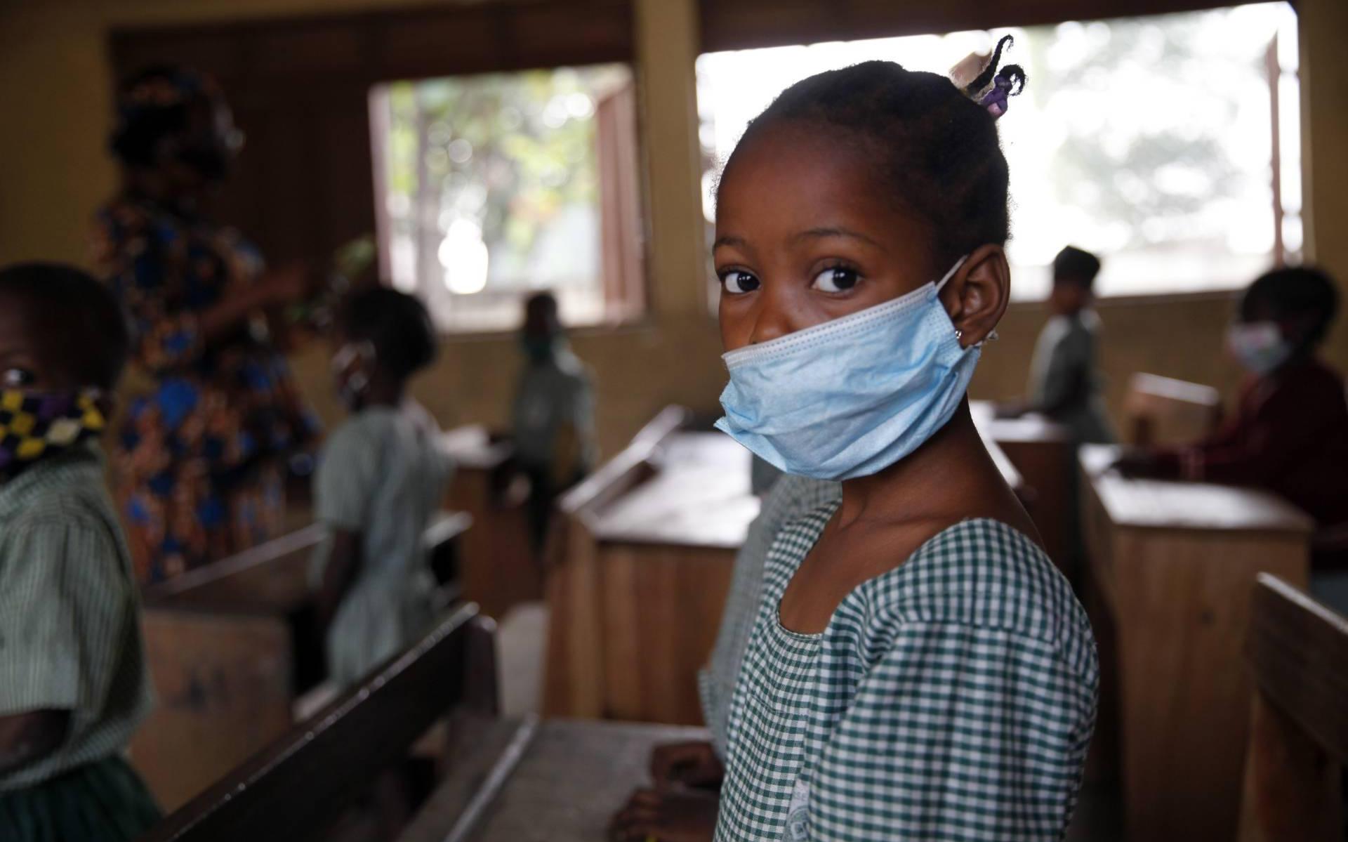 Bijna 300 Schoolmeisjes Ontvoerd In Noorden Van Nigeria - Leeuwarder ...