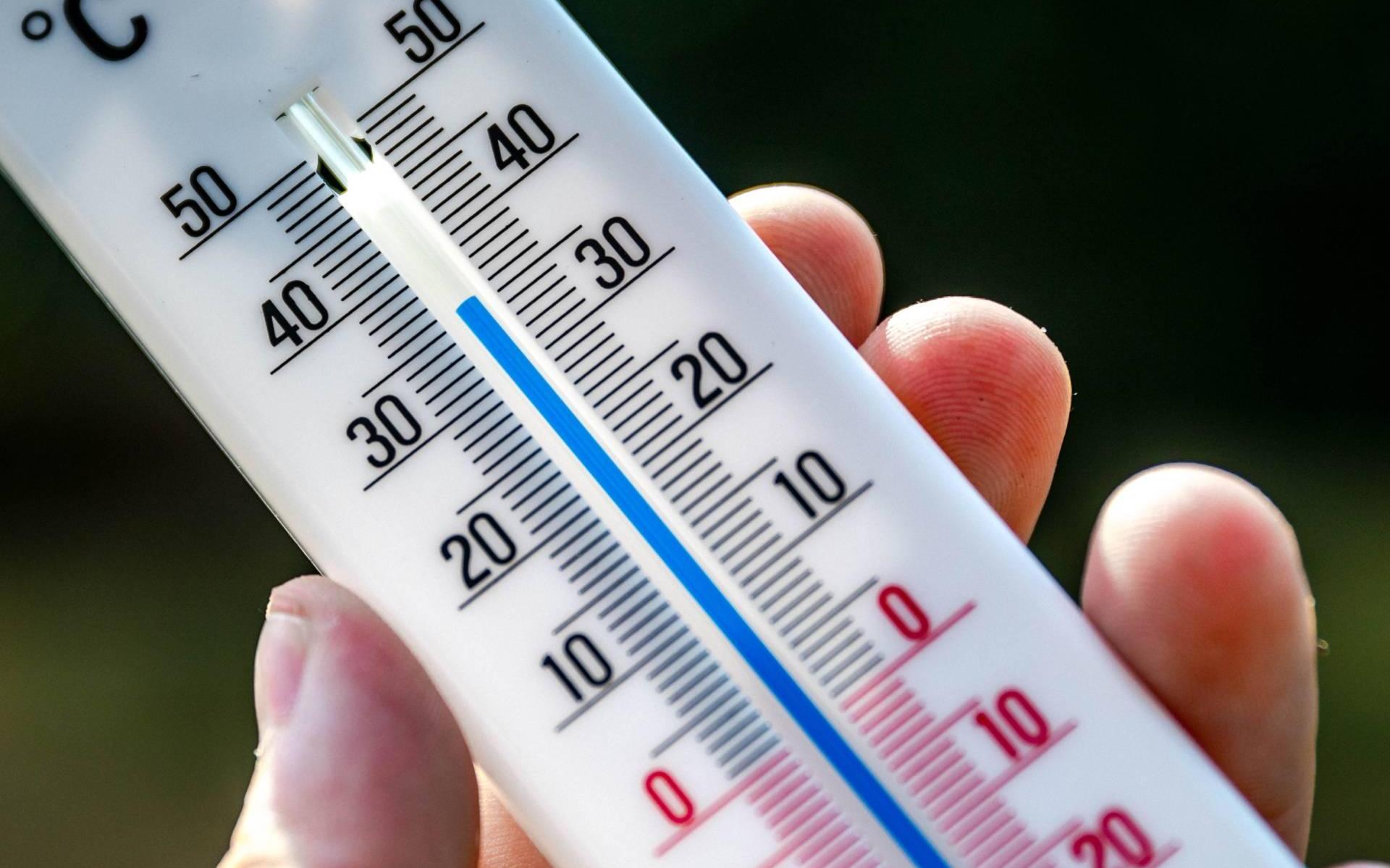 Voor het eerst 40 graden Celsius gemeten in Verenigd Koninkrijk - Leeuwarder Courant