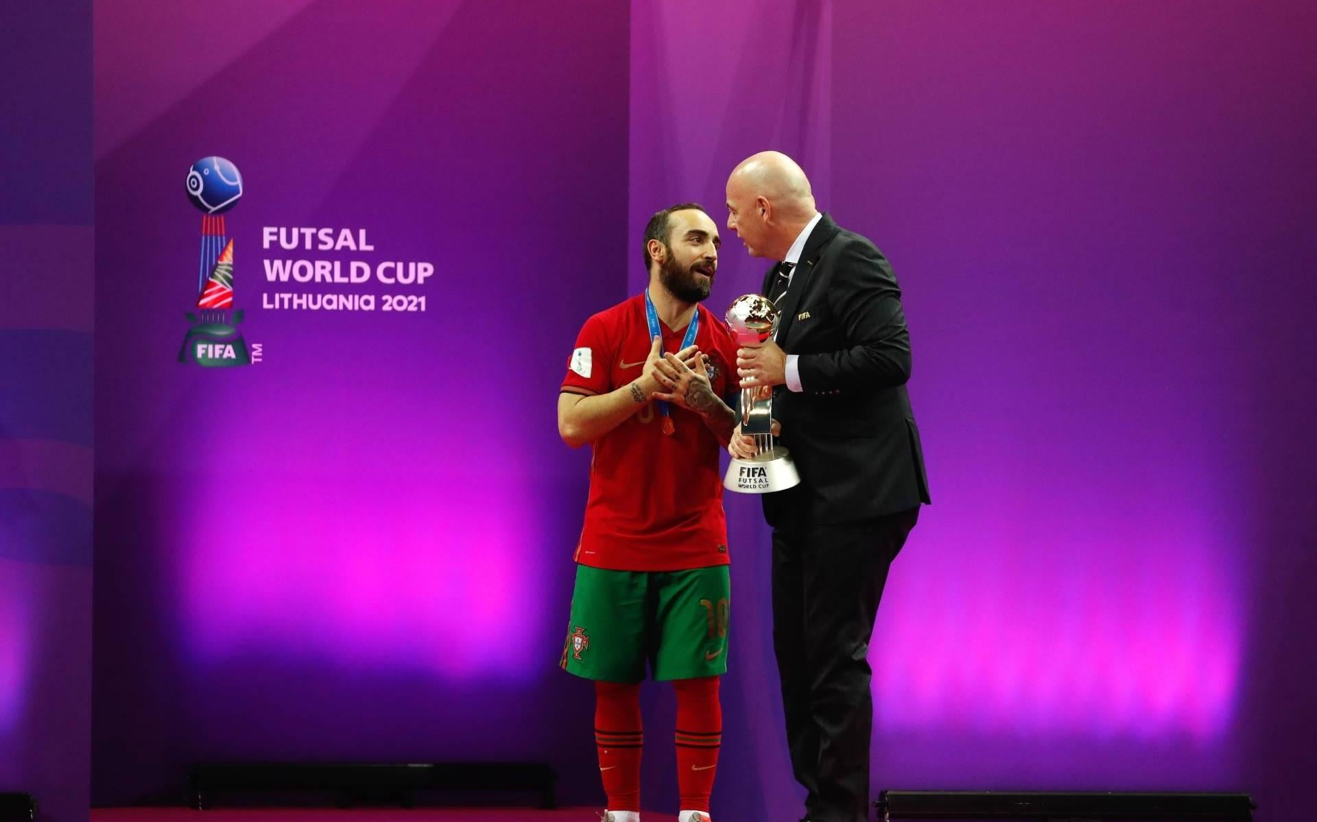 John de Bever en Ricardinho bij