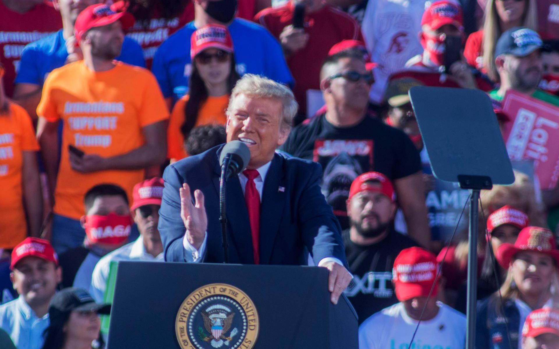 Trump houdt rally in Arizona ondanks kritiek vanwege corona
