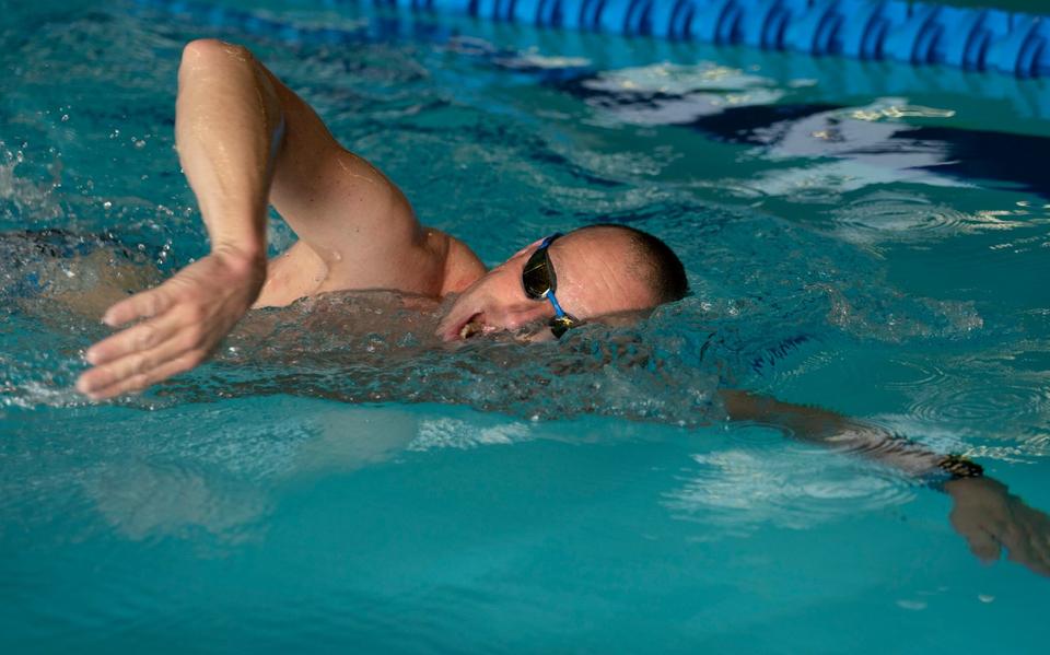Stefan van der Pal tijdens een training in het Kalverdijkje. FOTO HOGE NOORDEN/JAAP SCHAAF