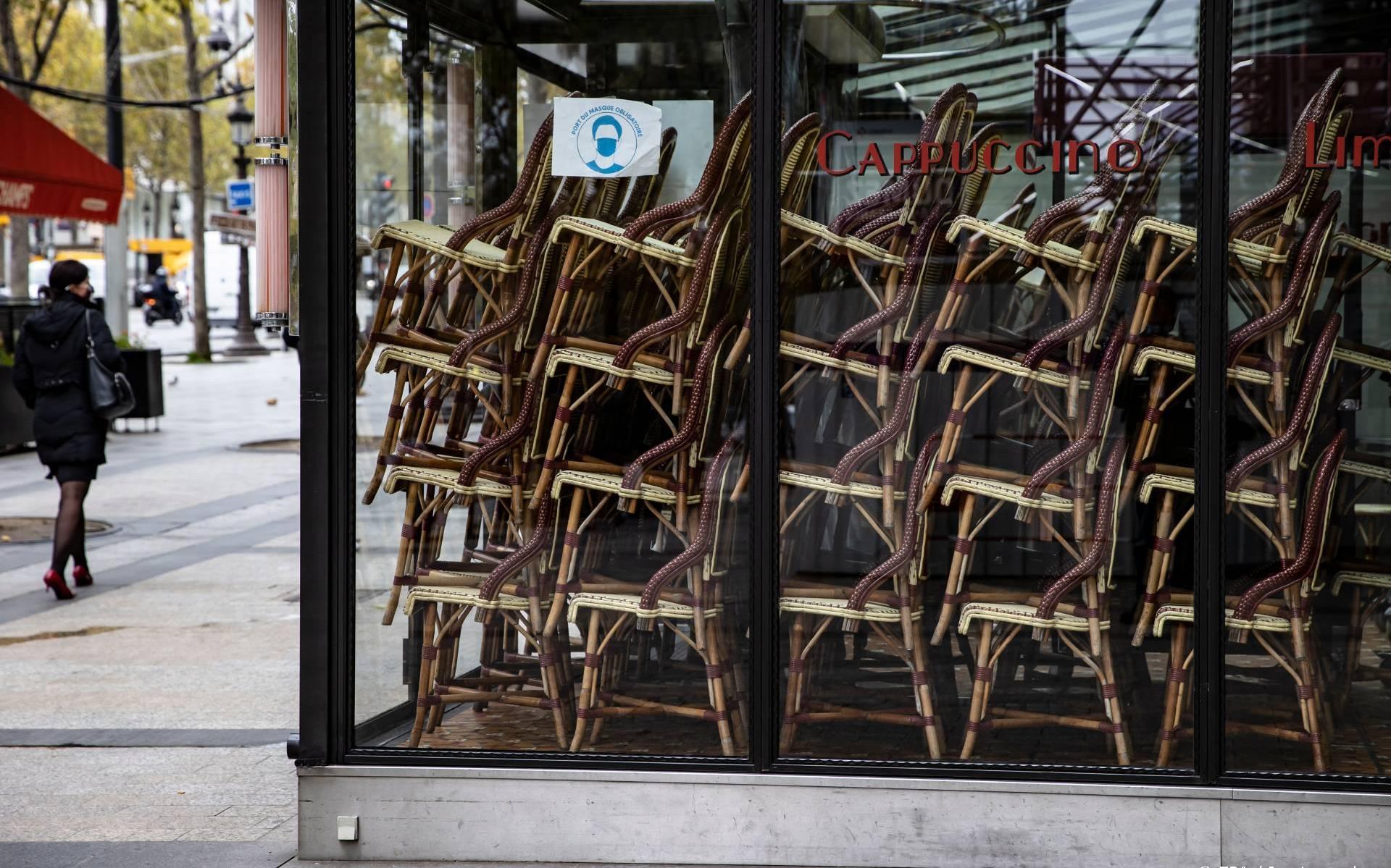 Franse bars en restaurants mogelijk nog tot half januari gesloten