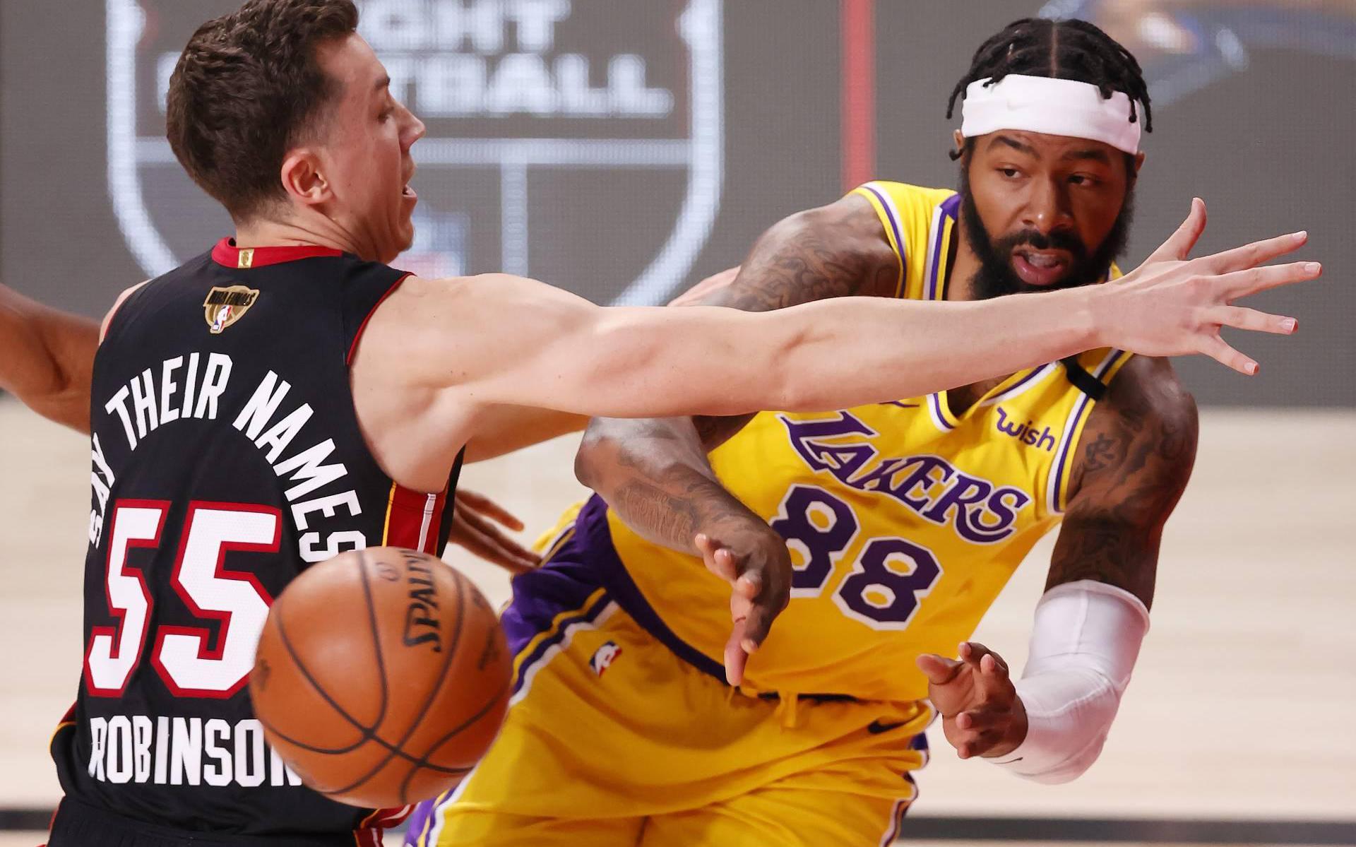 Los Angeles Lakers één zege verwijderd van NBA-titel