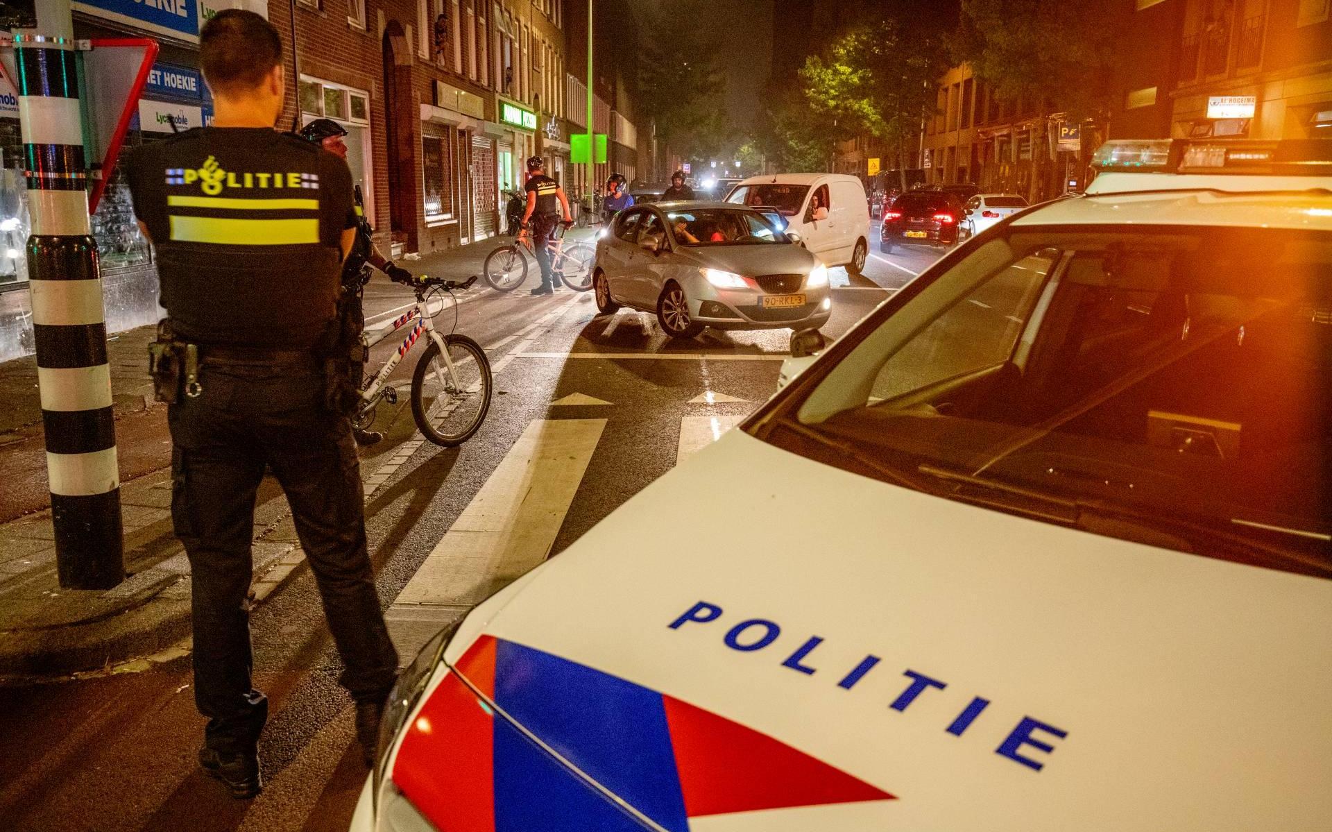 Politie arresteert relschoppers Haagse Schilderswijk