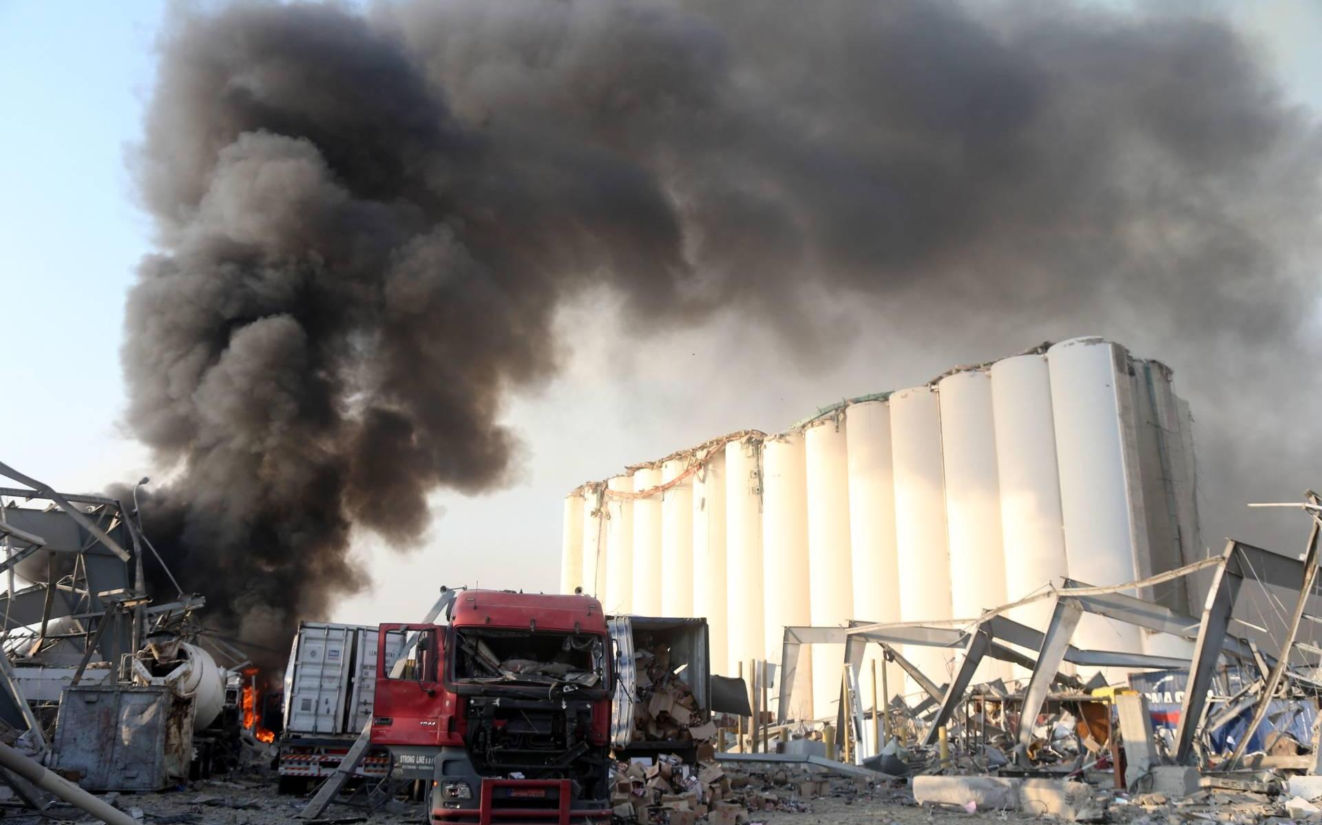 Buitenlandse hulpverleners naar Libanon na zware explosie