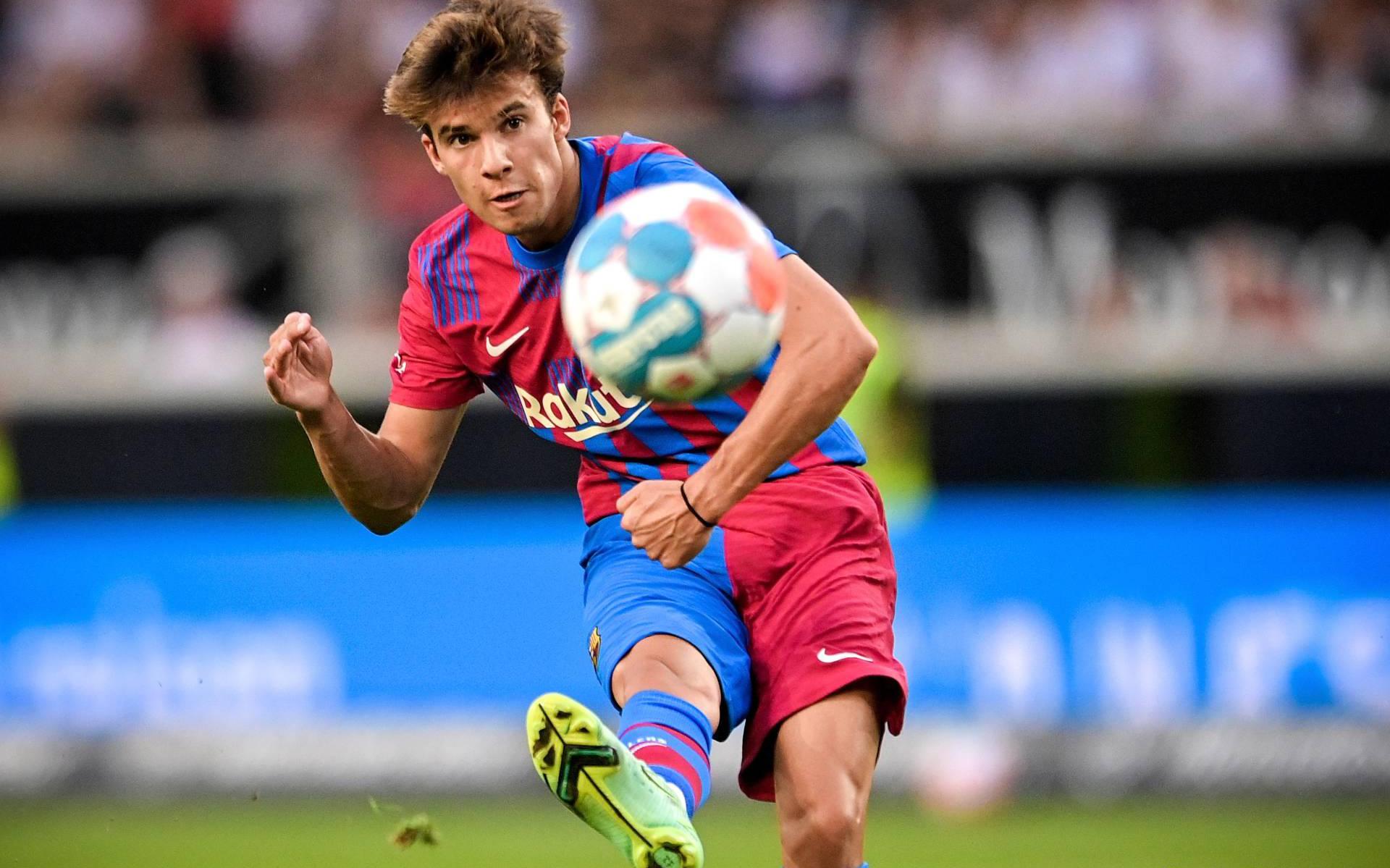 Barcelona Verkoopt Voormalig Toptalent Riqui Puig Aan LA Galaxy ...