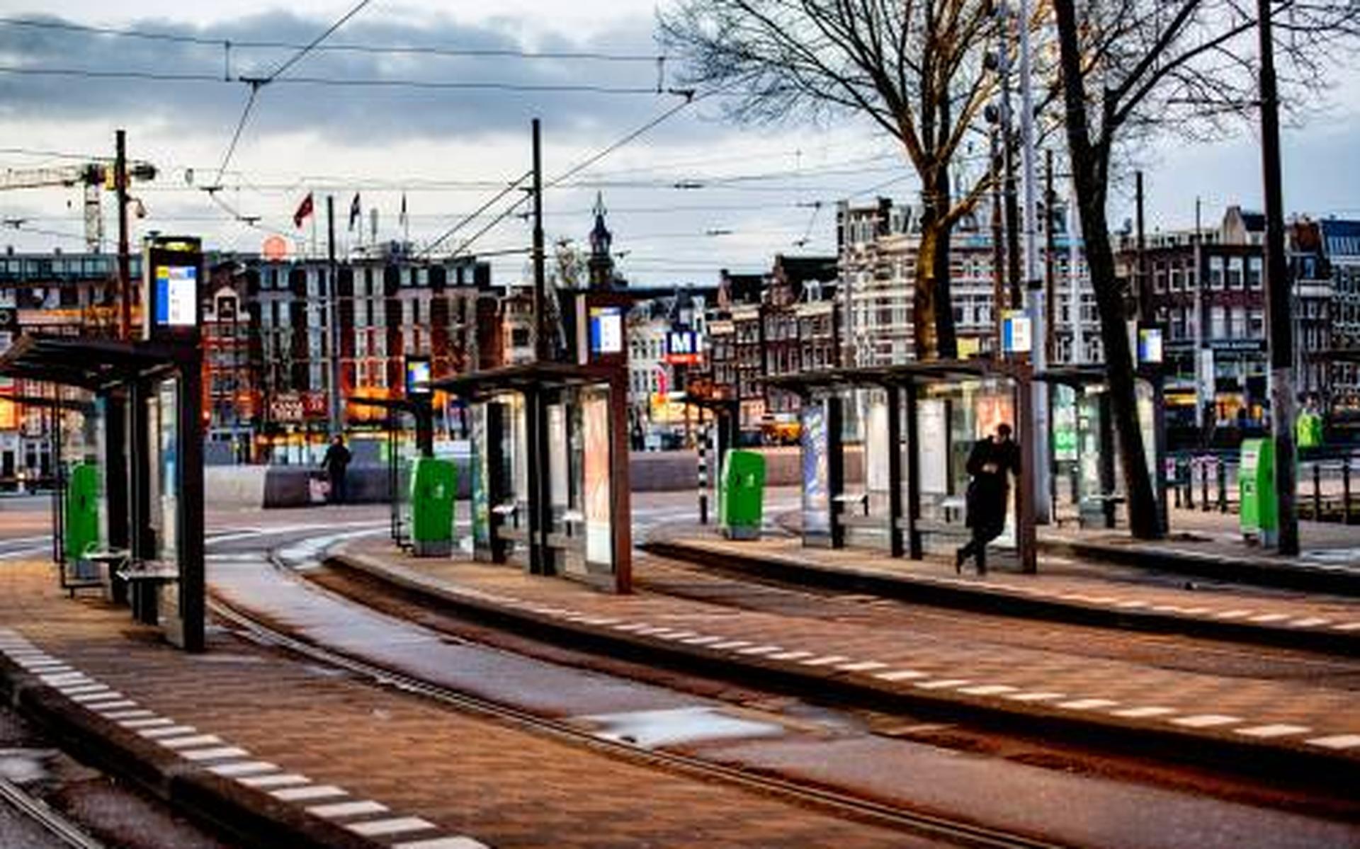 Openbaar Vervoer Staat Stil Tijdens Herdenking Leeuwarder Courant