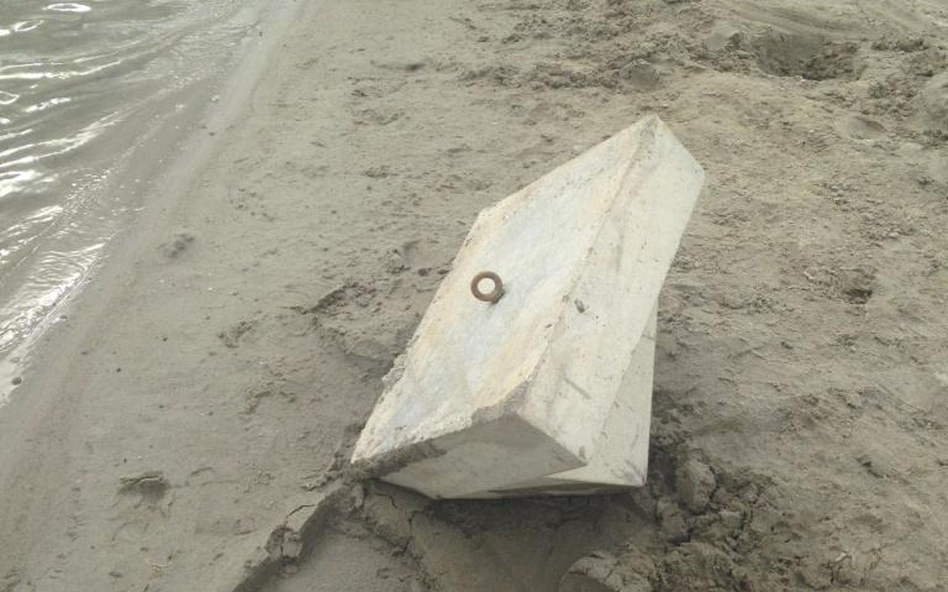 Jongen gewond door vandalisme in Vlinderplas - Leeuwarder Courant