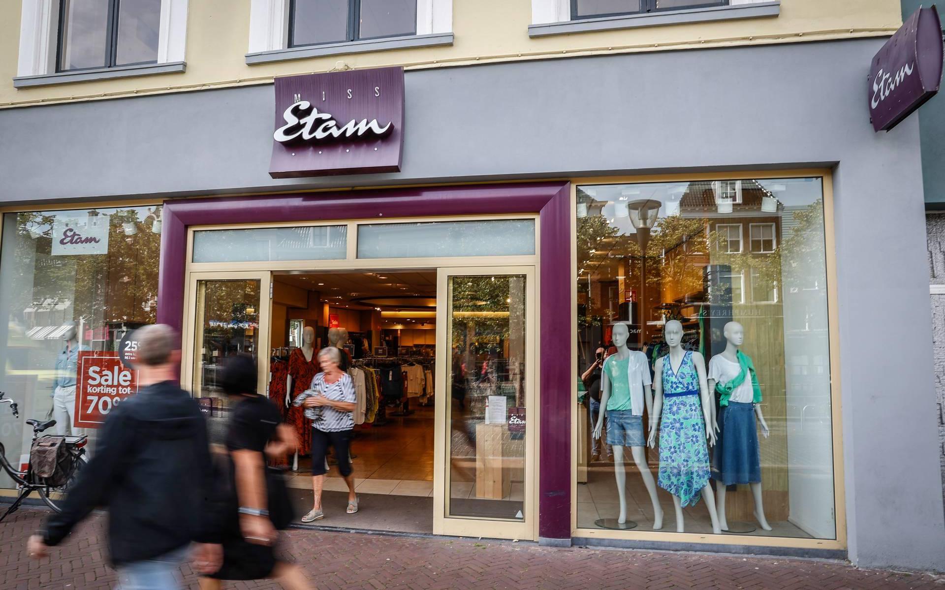 28 winkels Miss Etam, Steps en Claudia Sträter sluiten - Leeuwarder Courant
