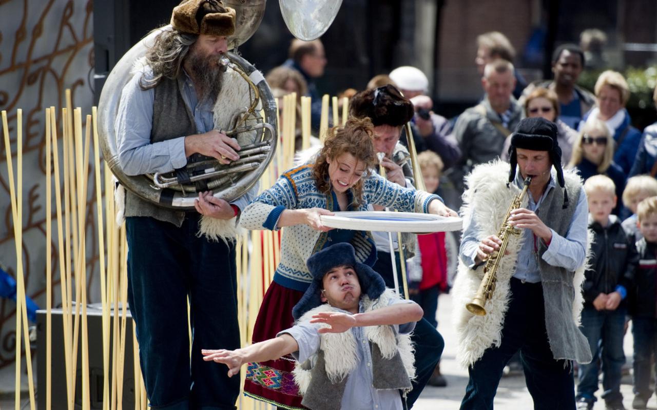 Ook Straatfestival zit met ‘acuut probleem' Leeuwarder Courant