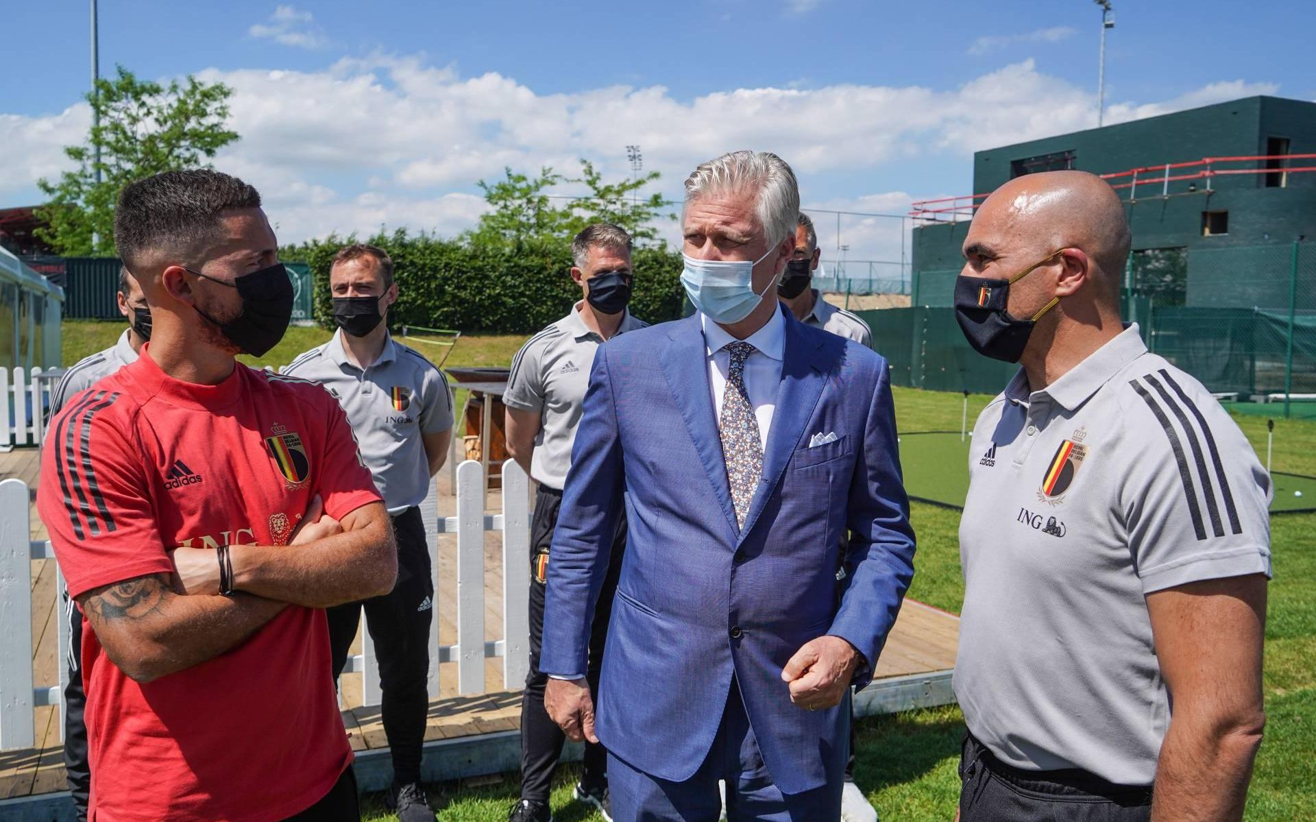 De Bruyne verklapt aan koning België dat hij eerste EK-duel mist - Leeuwarder Courant