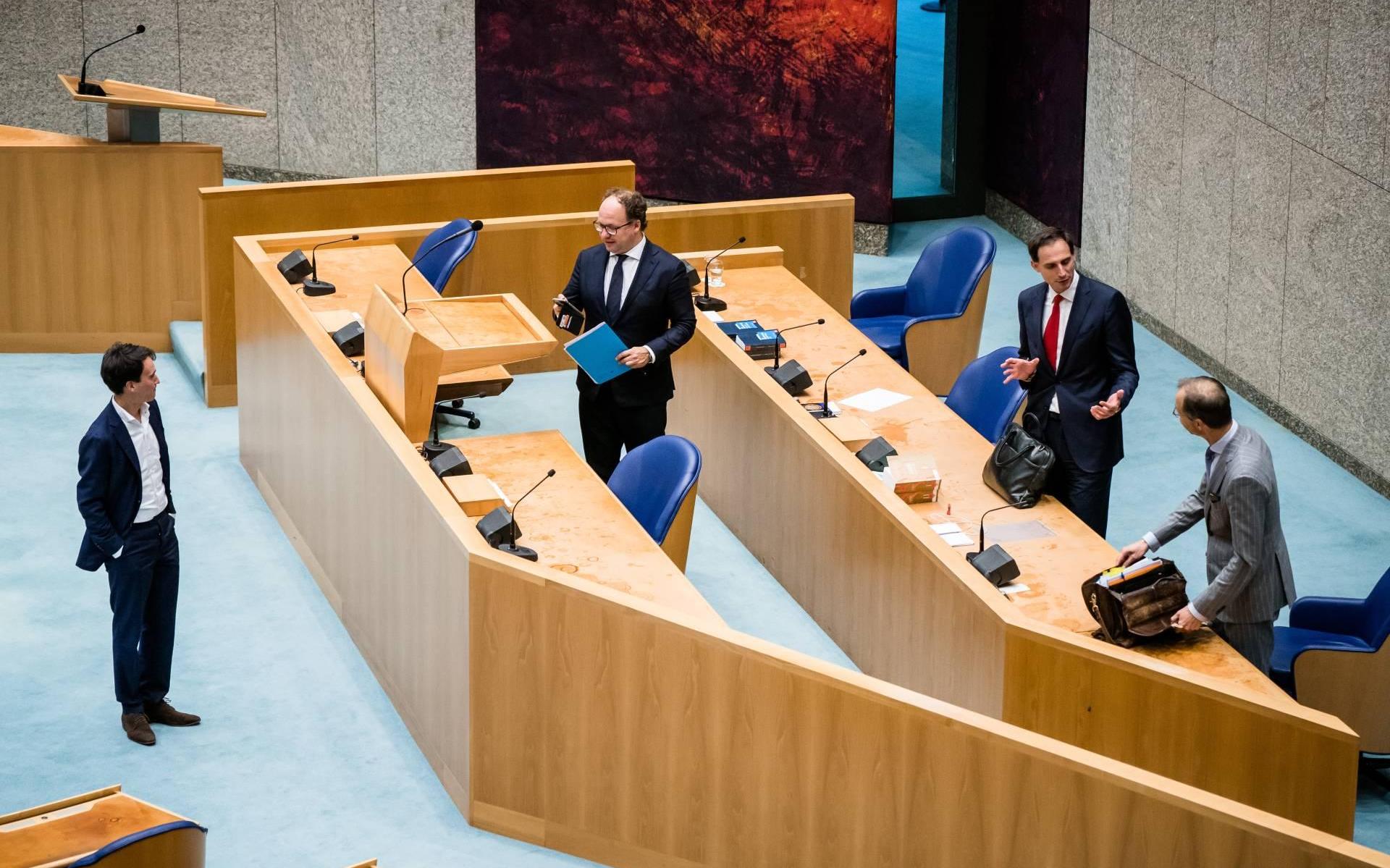 Vrijwel volledige Kamer stemt voor derde steunpakket