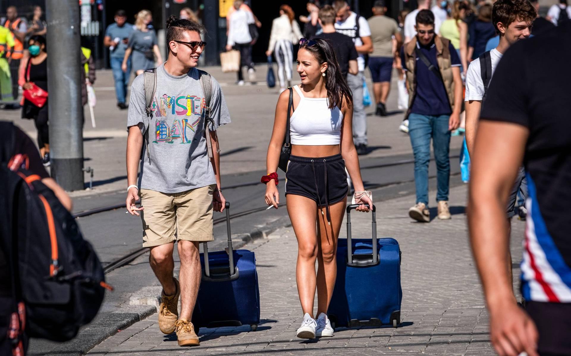 Ruim 70 procent minder buitenlandse toeristen in Nederland