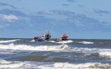 Politie hervat zoektocht naar vermist meisje op strand Ameland