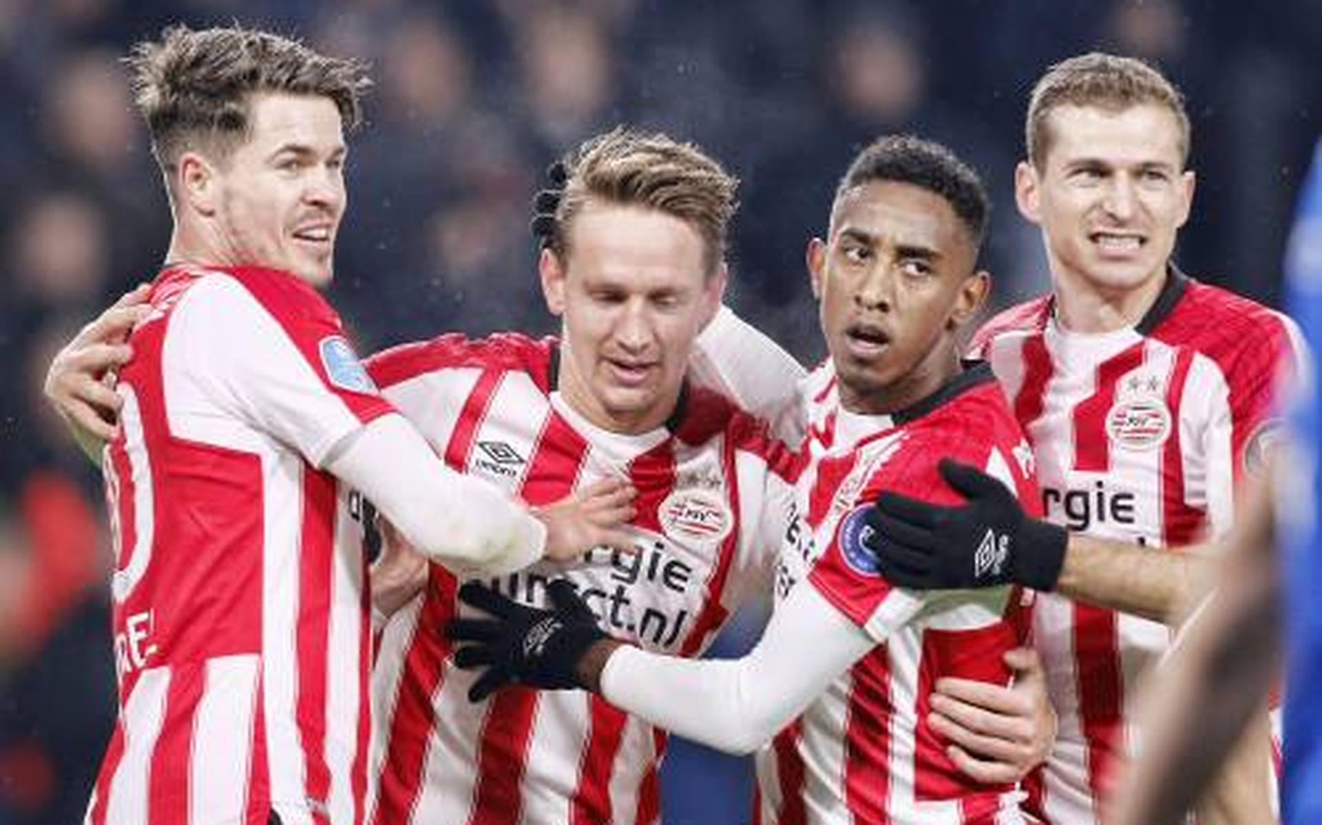 PSV boekt 21e thuiszege in eredivisie op rij - Leeuwarder Courant
