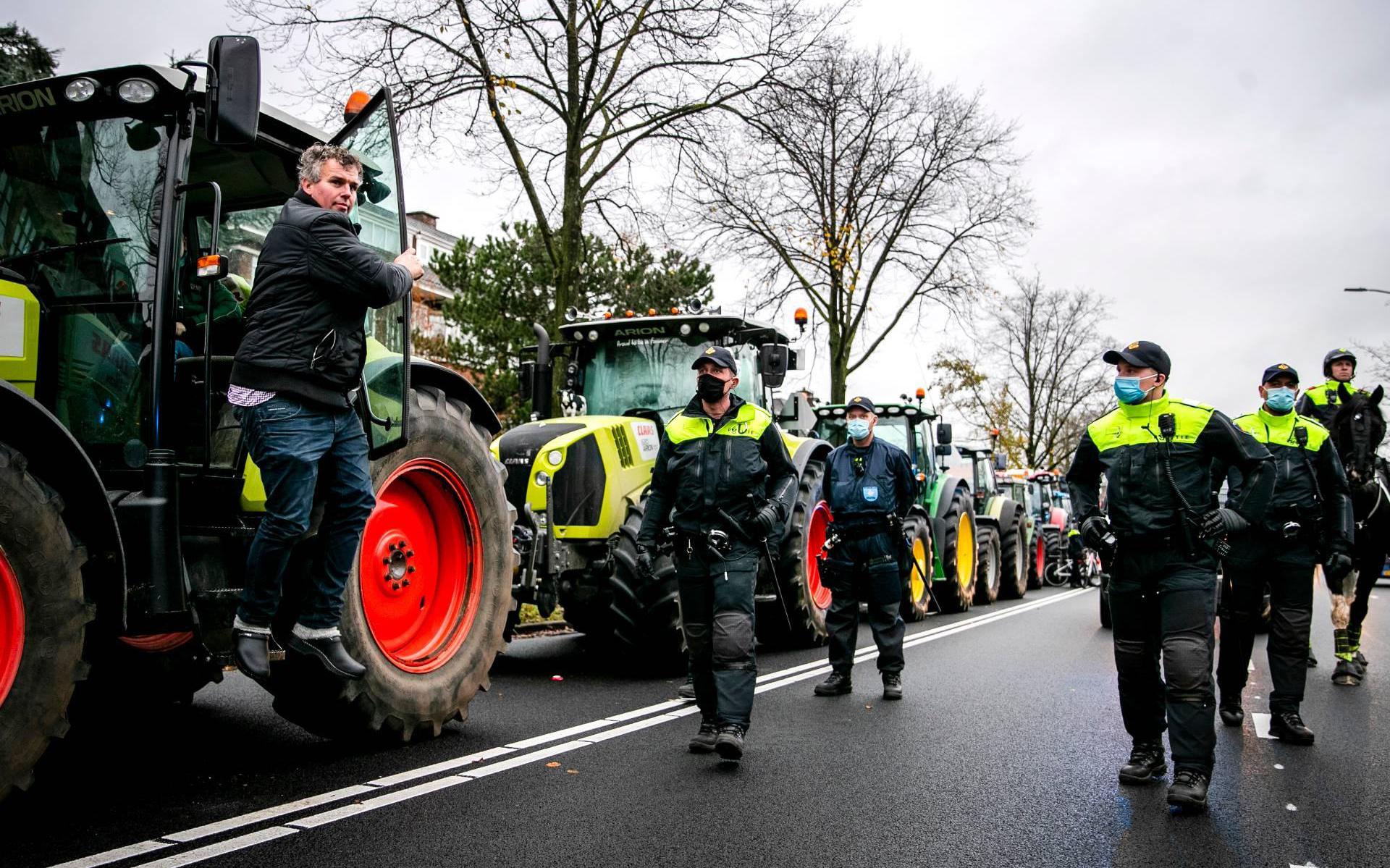 Twee mensen opgepakt bij boerenprotest in Den Haag