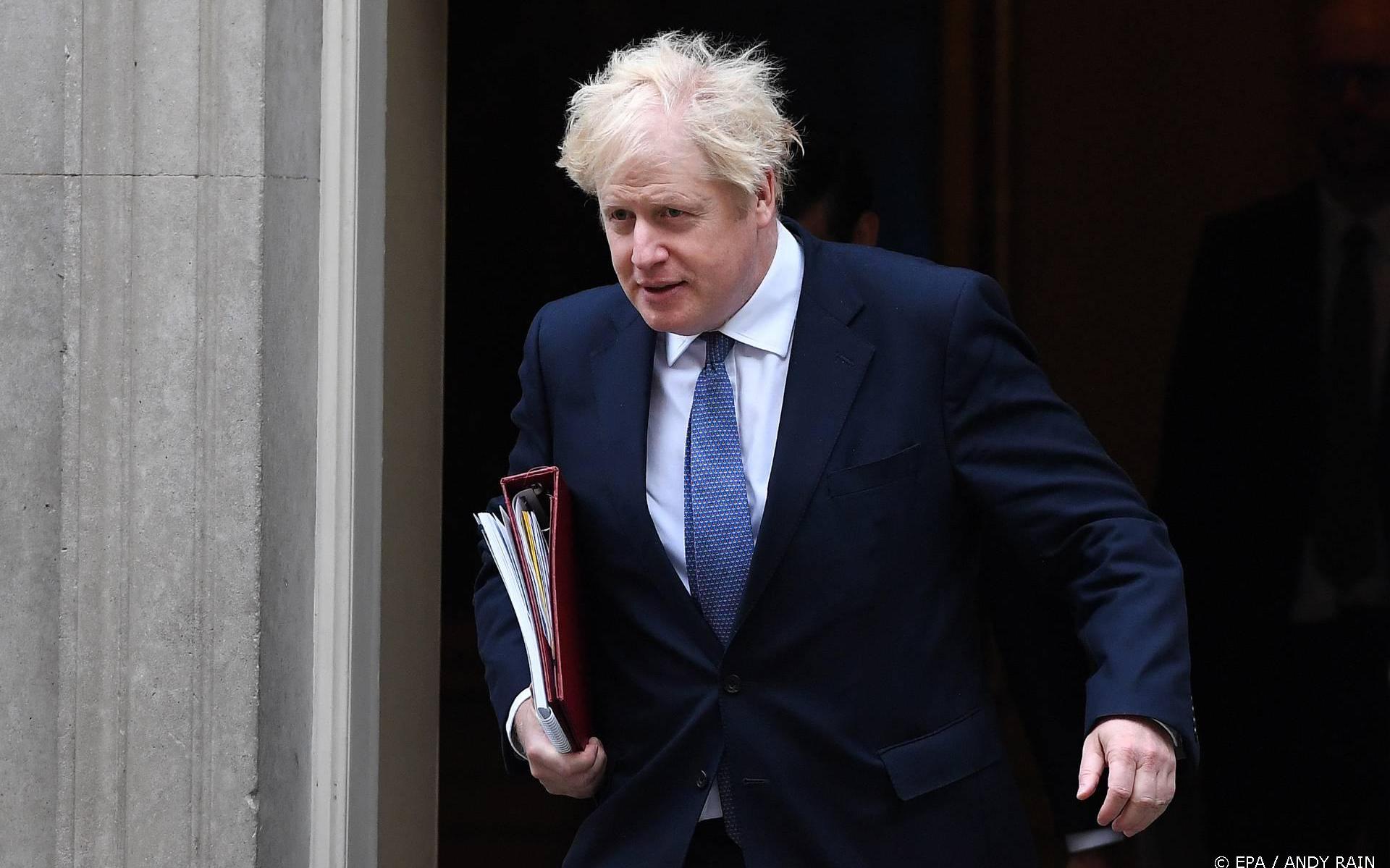 Britse premier overweegt strenge lockdown van twee weken