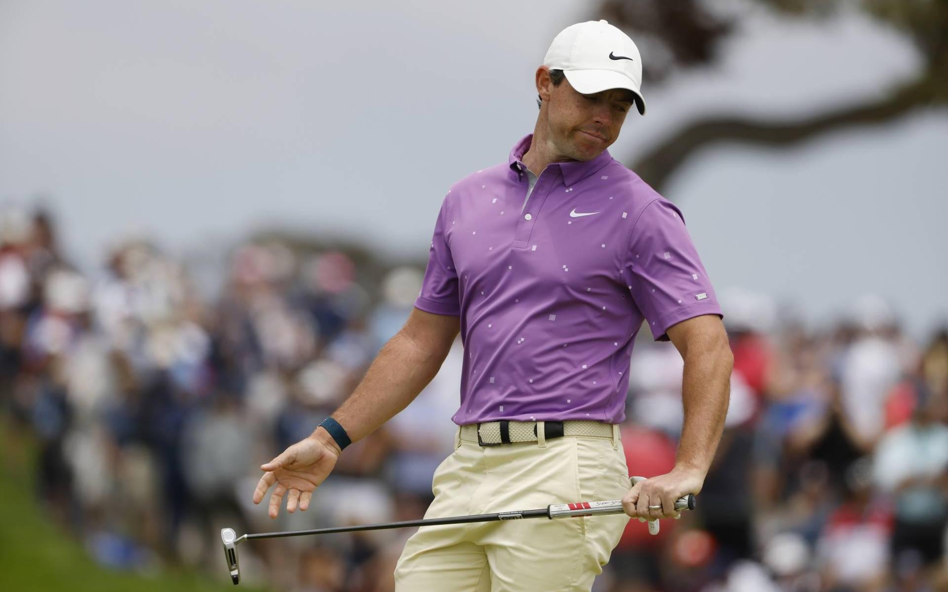 Toeschouwer 'steelt' golfclub onder toeziend oog van McIlroy - Leeuwarder Courant