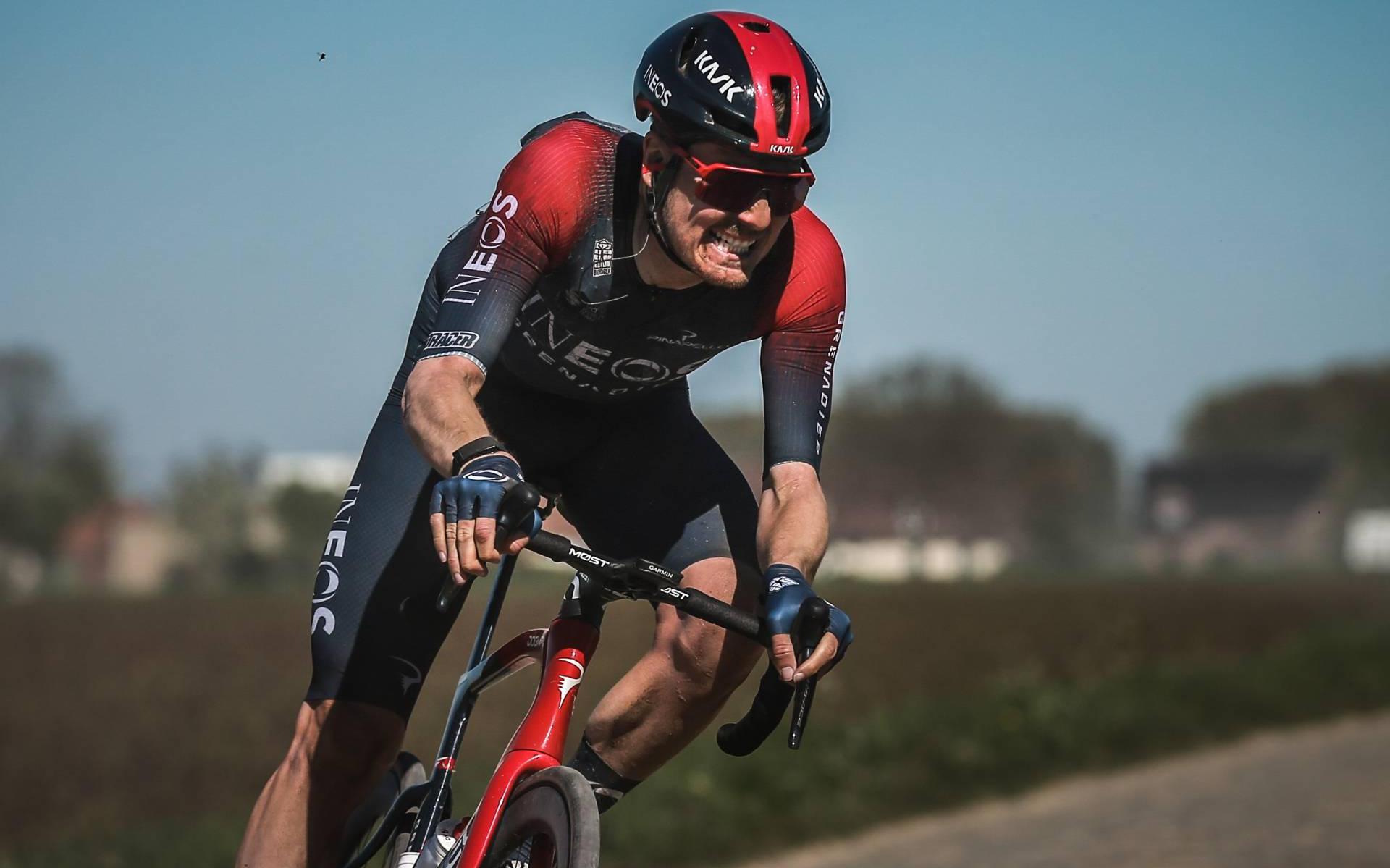 Ineos Grenadiers Met Van Baarle Van Start In Tour - Leeuwarder Courant