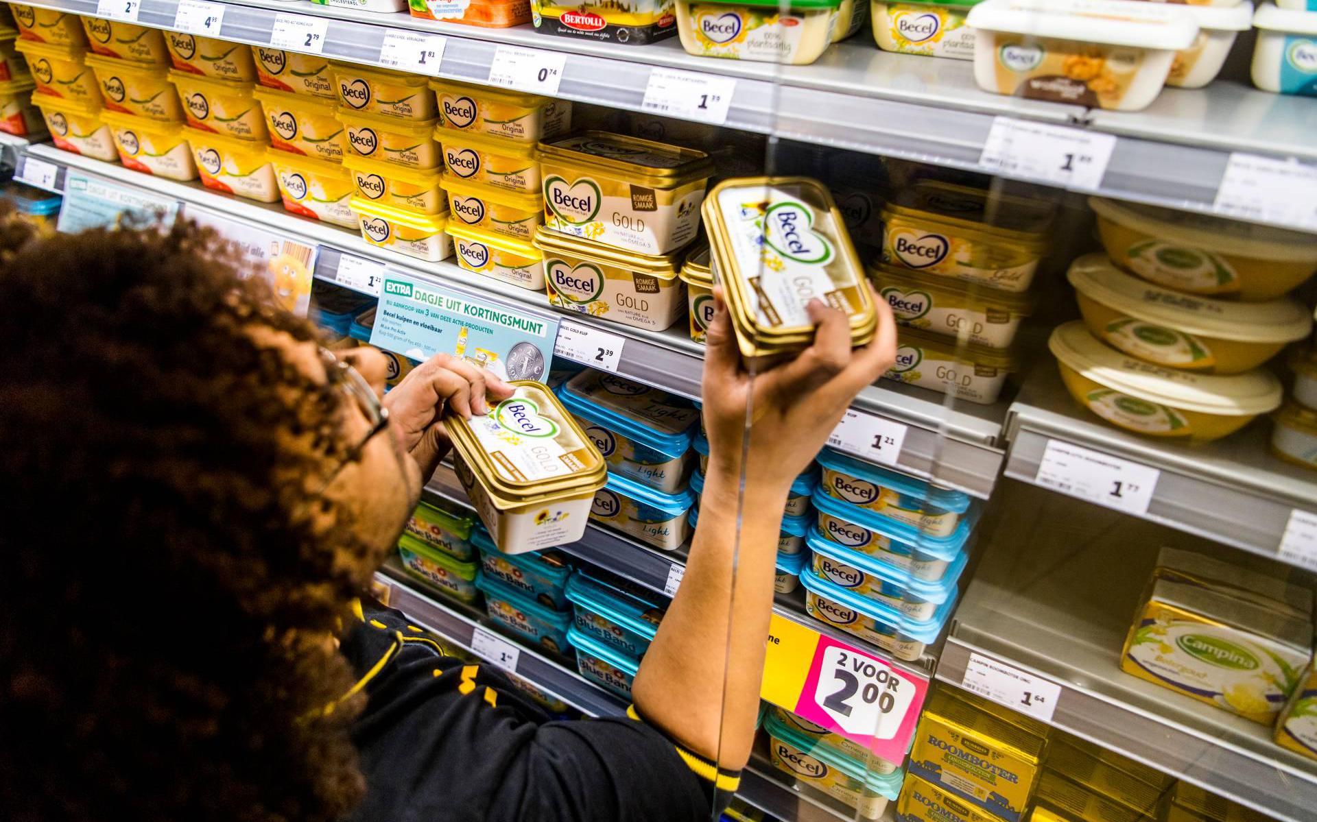 FNV wil 5 procent loonsverhoging voor supermarktpersoneel