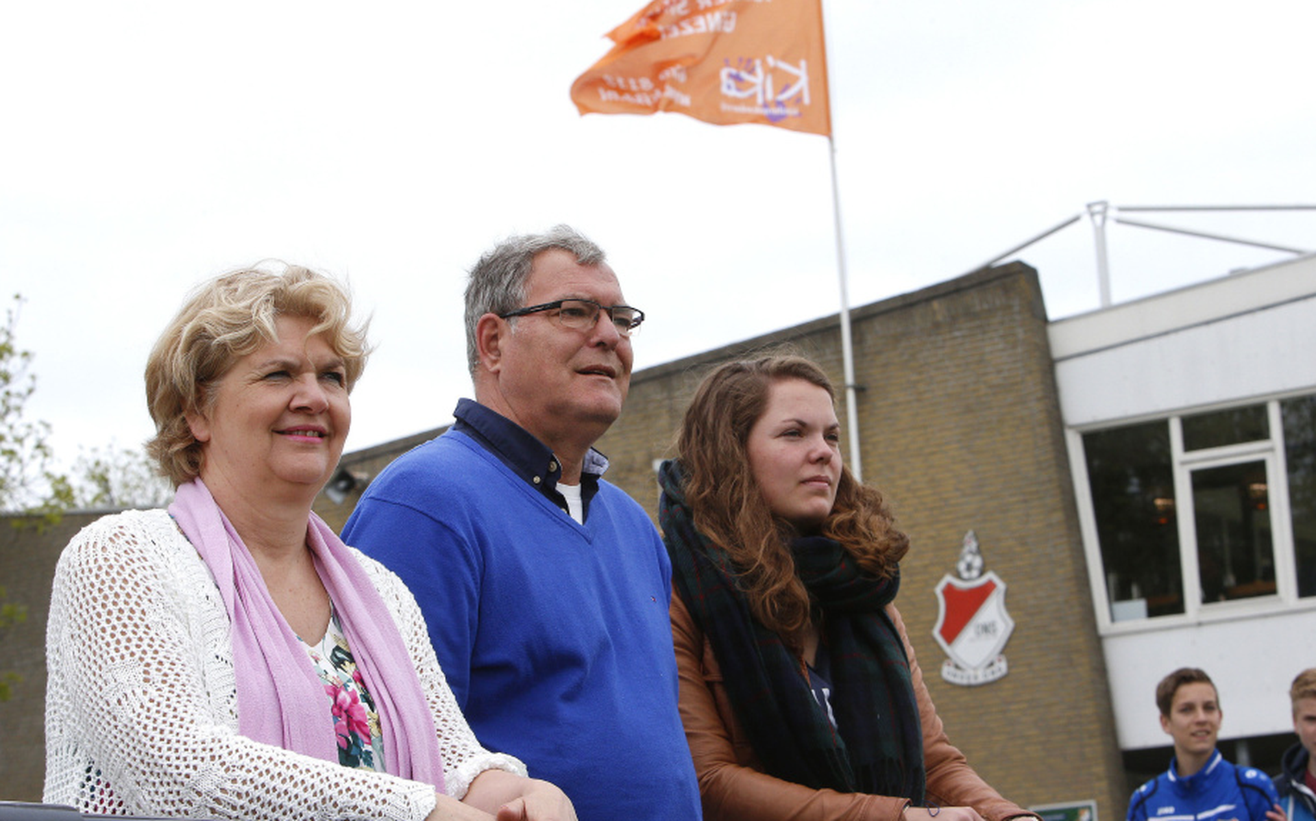 Krachtig tegen wil en dank - Leeuwarder Courant