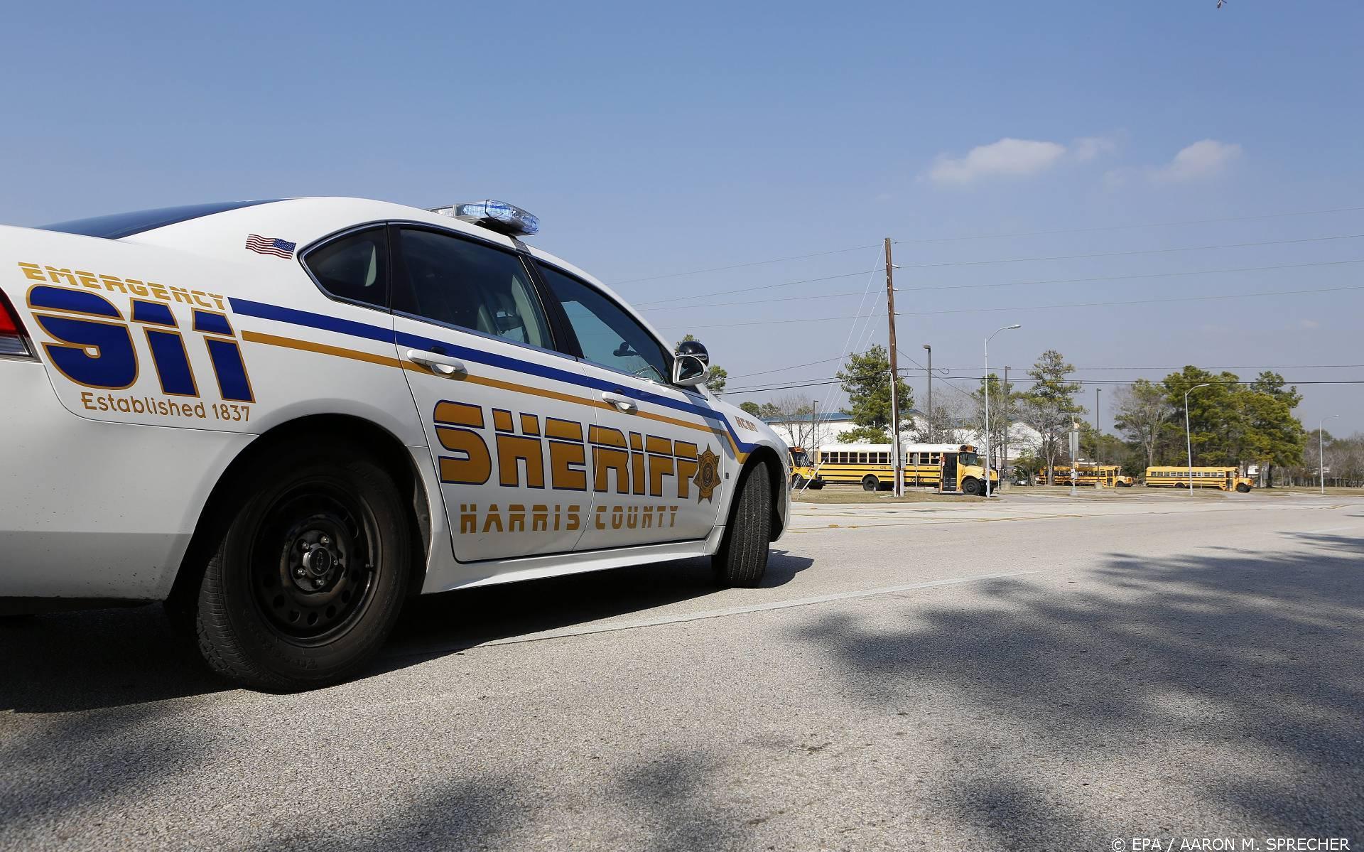 Oud-politieman schiet drie mensen dood in Texas - Leeuwarder Courant