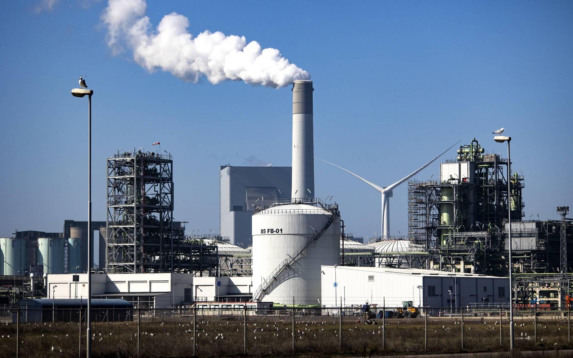 Onderzoek: Nederland moet uitstoot CO2 veel verder verminderen - Leeuwarder Courant