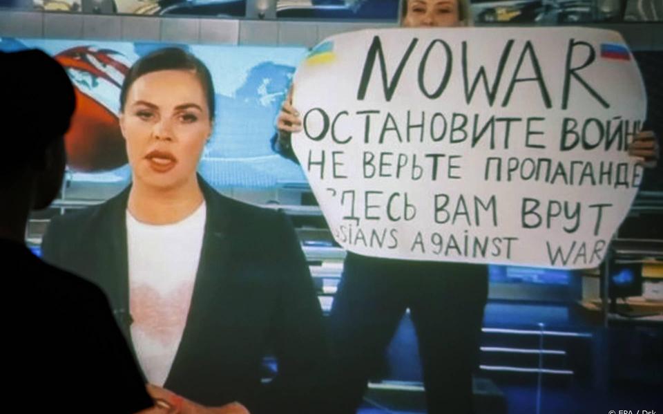 Russische tv-journaliste opnieuw beboet voor kritiek op oorlog
