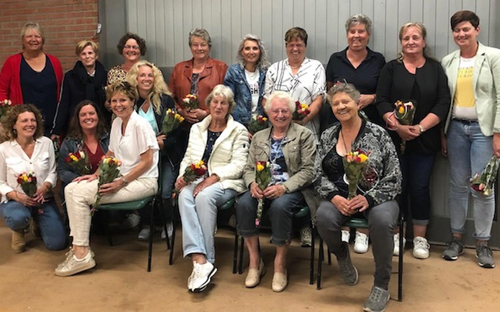 Collecte-team Drogeham 50 jaar - Leeuwarder Courant