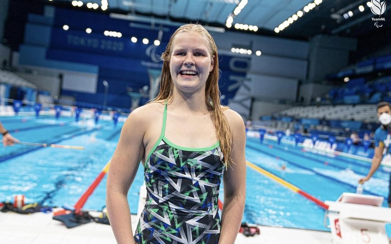 Liesette Bruinsma deze week tijdens een training in het zwemstadion te Tokio. Liesette Bruinsma deze week tijdens een training in het zwemstadion te Tokio.