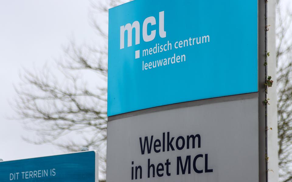 De ingang van het Medisch Centrum Leeuwarden (MCL).