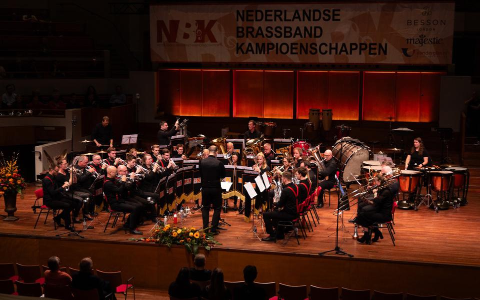 Brassband Pro Rege in actie op de Nederlandse Brassband Kampioenschappen in 2023. 