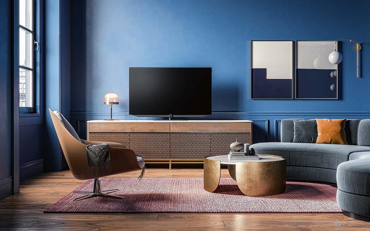 Door je tv op een (bijna) zwarte wand op te hangen, trekt die minder de aandacht. Door je tv op een (bijna) zwarte wand op te hangen, trekt die minder de aandacht.