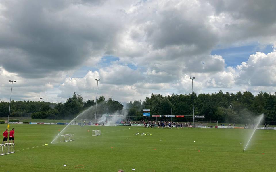 De eerste training van sc Heerenveen in het nieuwe voetbalseizoen.