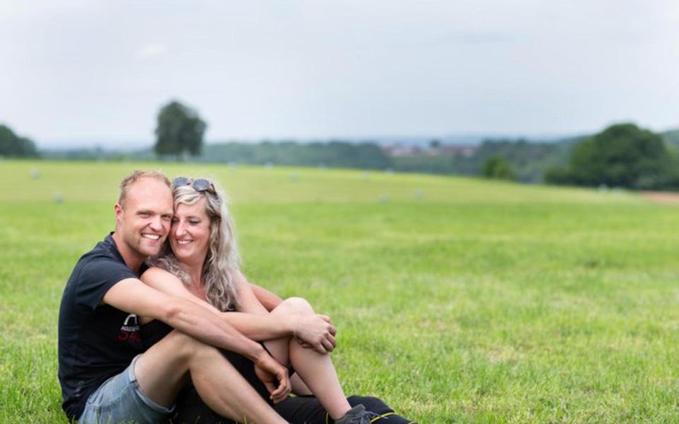 Sander en Janine op de Schophemerheide bij Noorbeek, Zuid-limburg. Foto: Annemiek Mommers