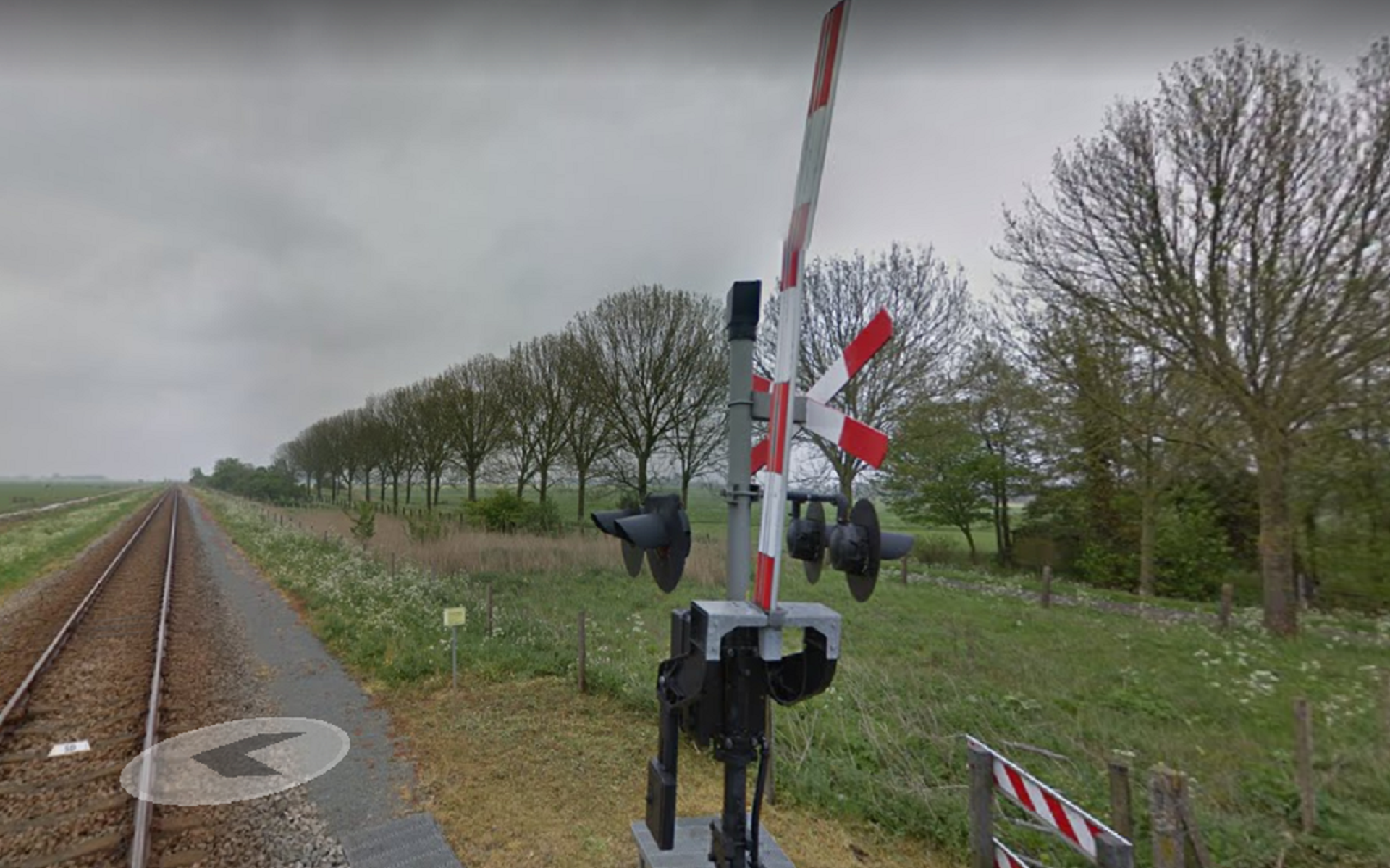 Volgende stop: station Oudega? 'Nergens kun je zo dicht bij de Friese meren uitstappen' - Leeuwarder