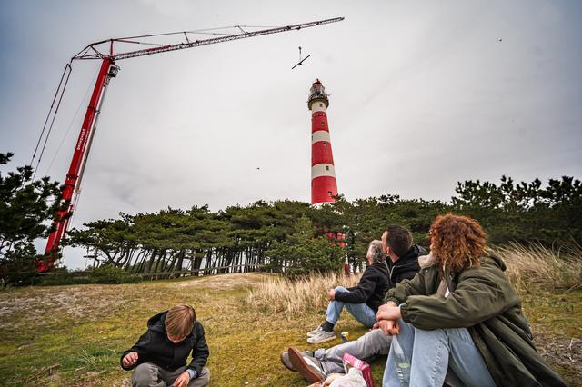 Waarom de vuurtoren op Ameland een nieuwe radarsensor heeft