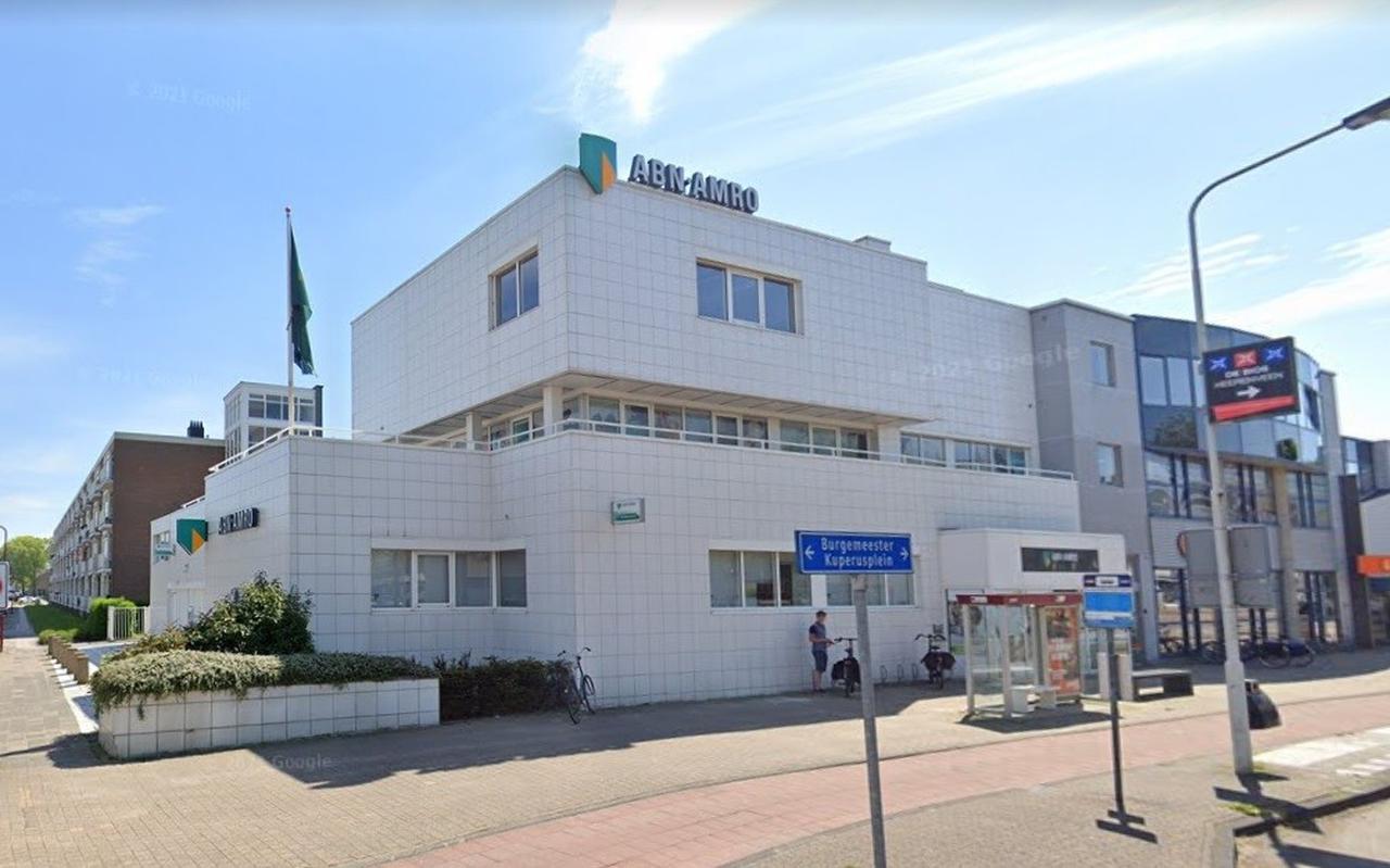 Op 26 augustus sluit ABN Amro ze definitief, de deuren van het filiaal in Heerenveen