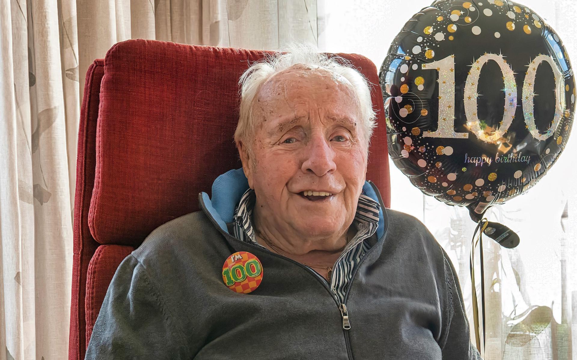 Symon Hofman is 100 jaar oud.