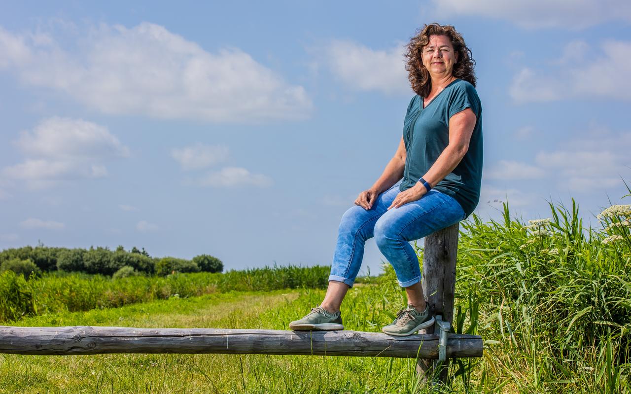 Leefstijlcoach Ellen van der Veen: ,,Van de volwassen Friezen heeft 50 procent overgewicht. We kunnen nog heel veel mensen helpen.'' Leefstijlcoach Ellen van der Veen: ,,Van de volwassen Friezen heeft 50 procent overgewicht. We kunnen nog heel veel mensen helpen.''