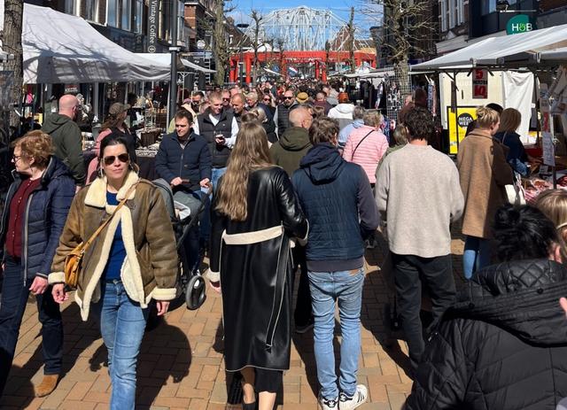 Zonovergoten Paasmarkt in Drachten: sfeervolle handel en wandel