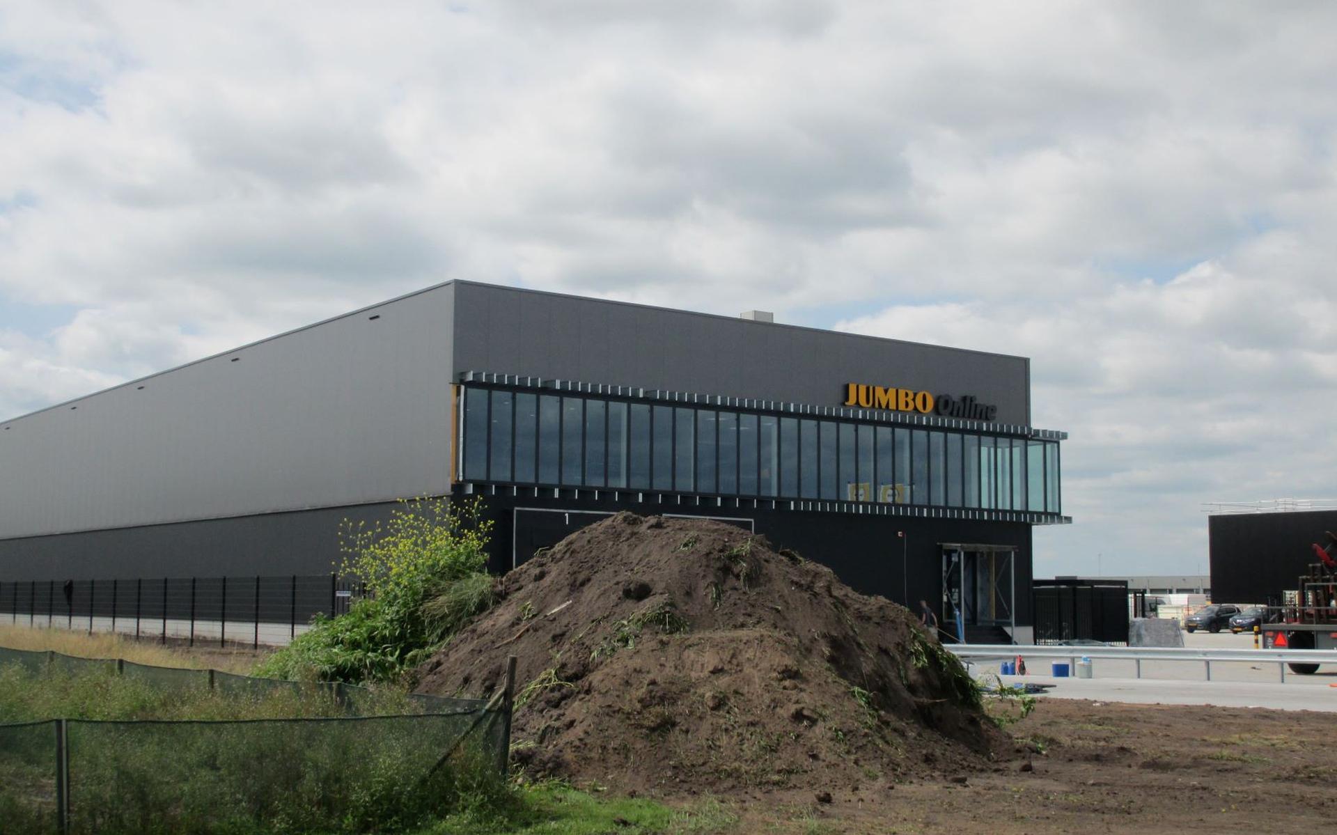 Jumbo opent eerdaags hub in Heerenveen voor bezorging online boodschappen - Leeuwarder Courant